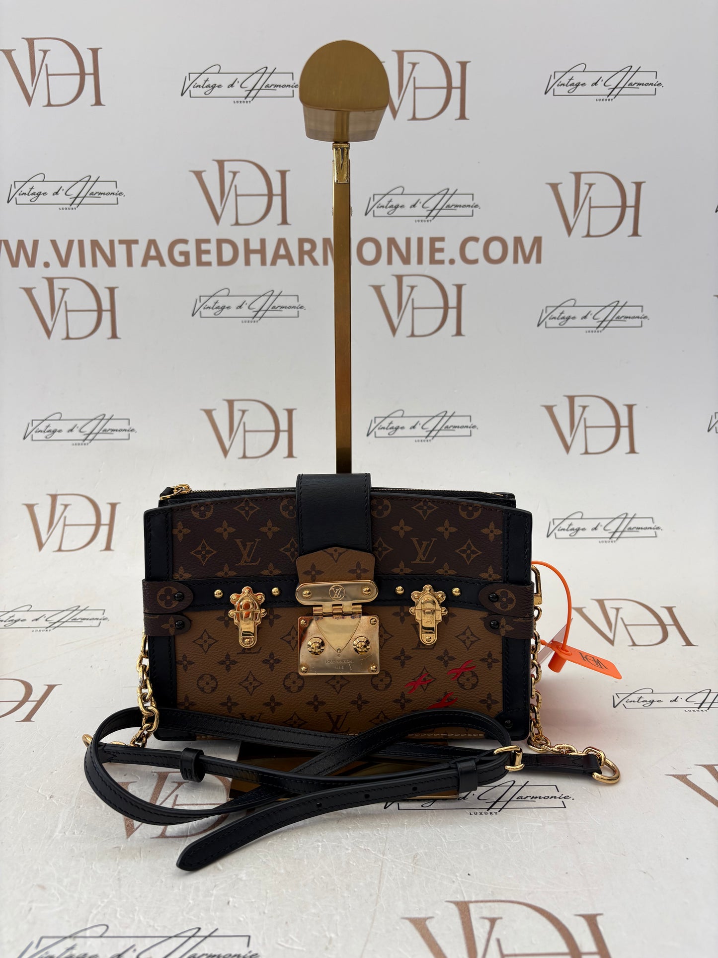 383978 - Louis Vuitton Trunk Clutch