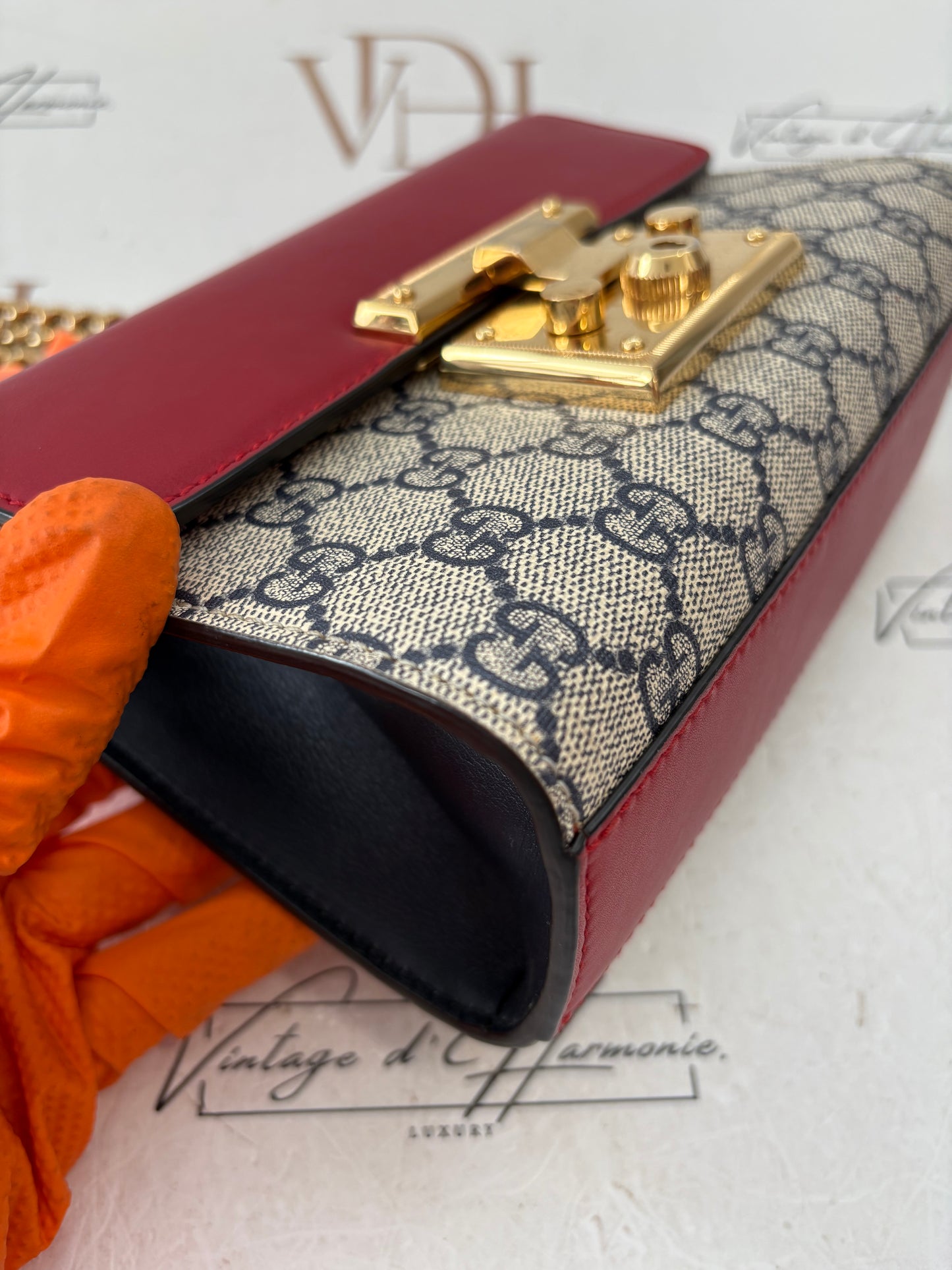 384061 - Gucci Padlock