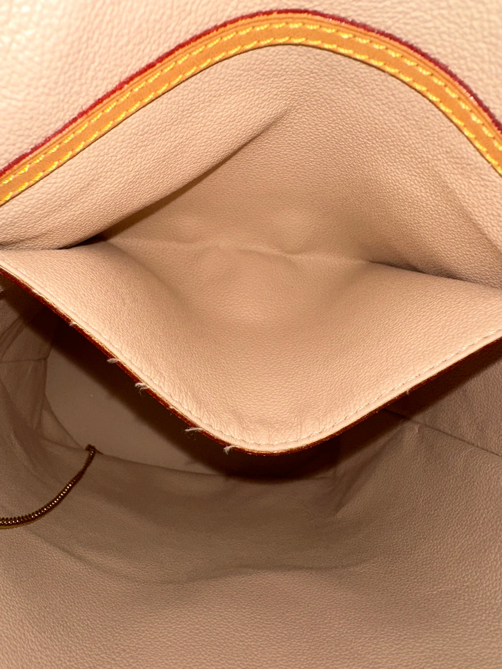 Louis Vuitton Bucket GM