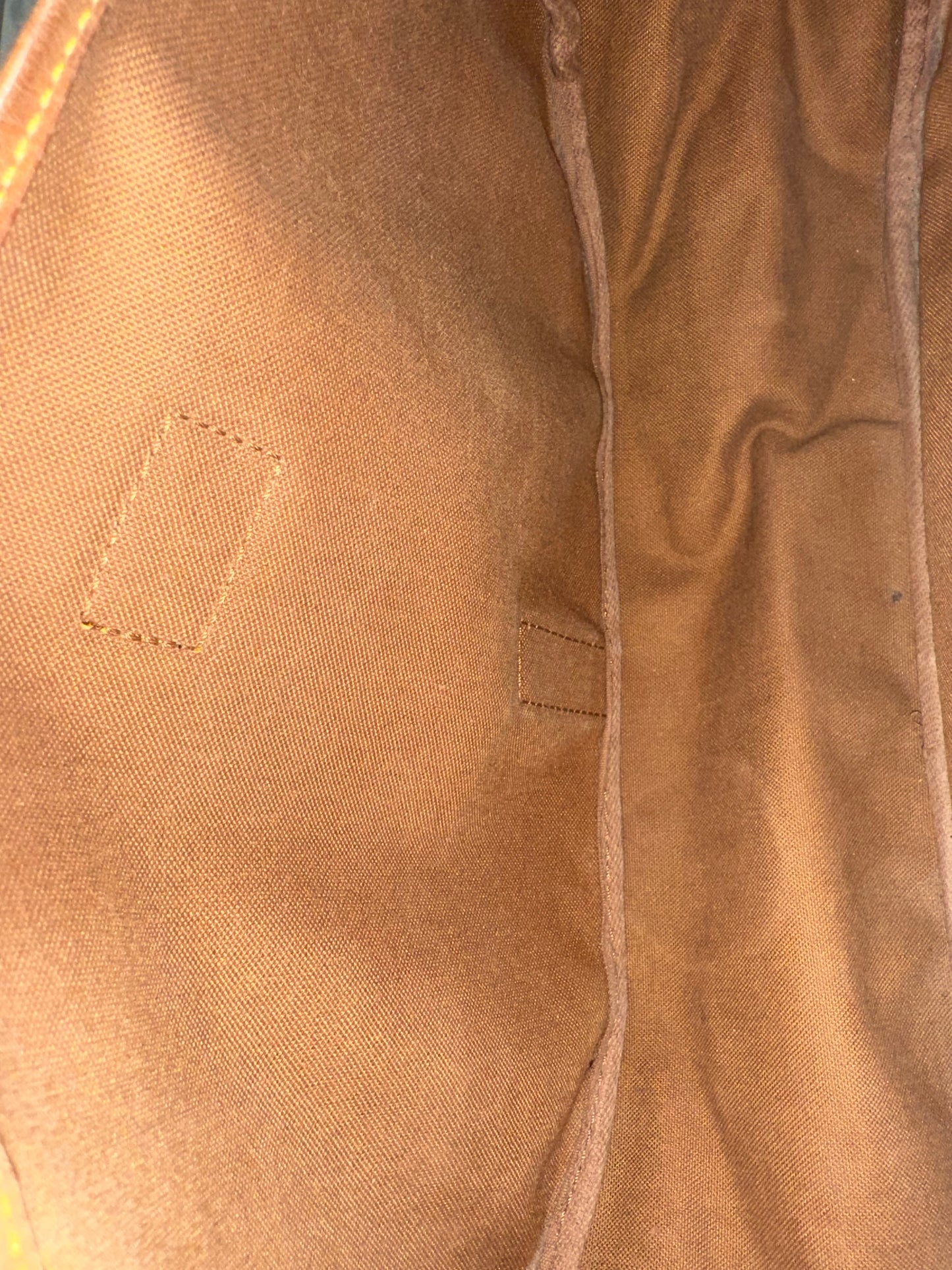 Louis Vuitton Saumur 35