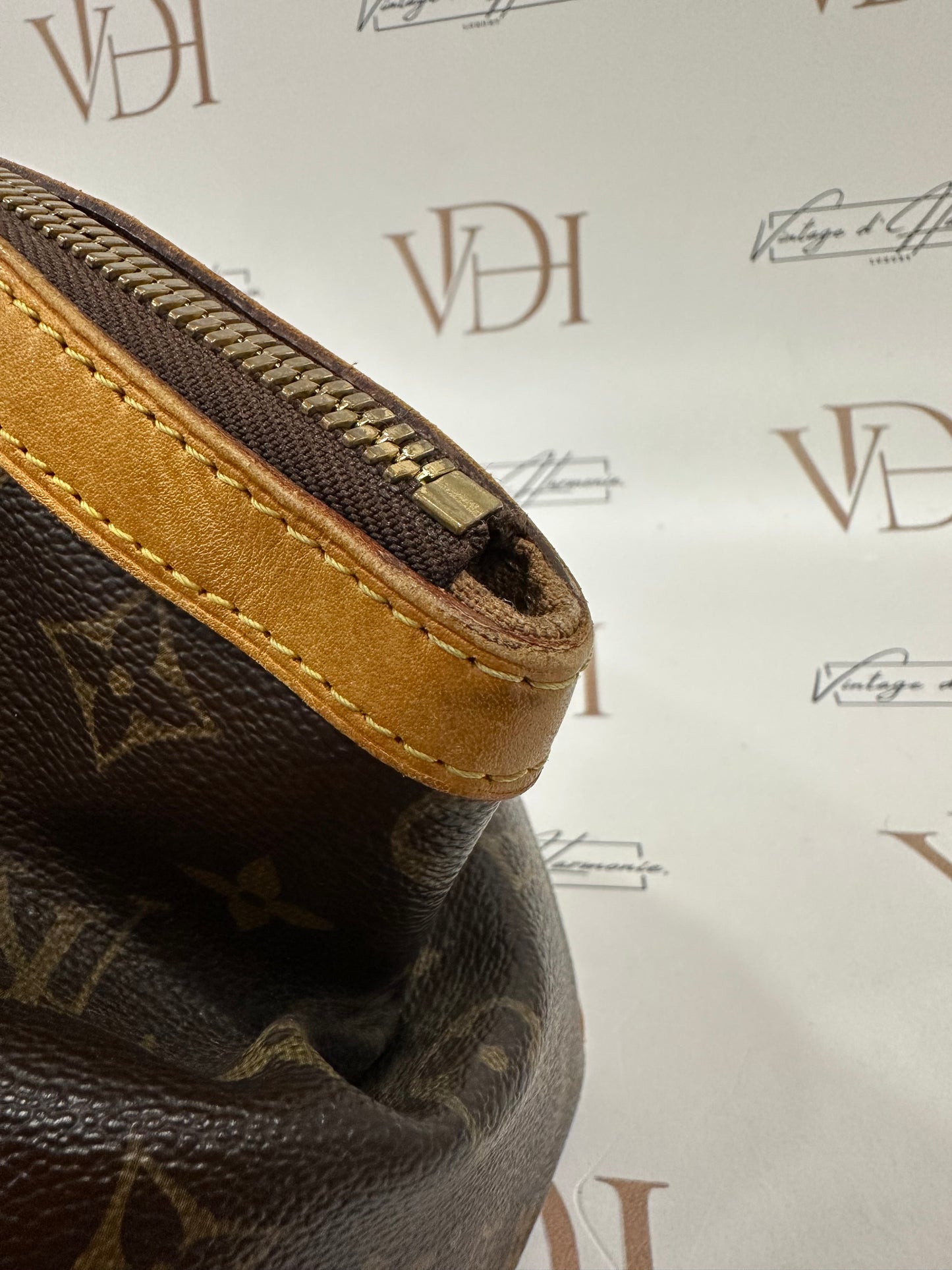 017980 - Louis Vuitton Tivoli PM