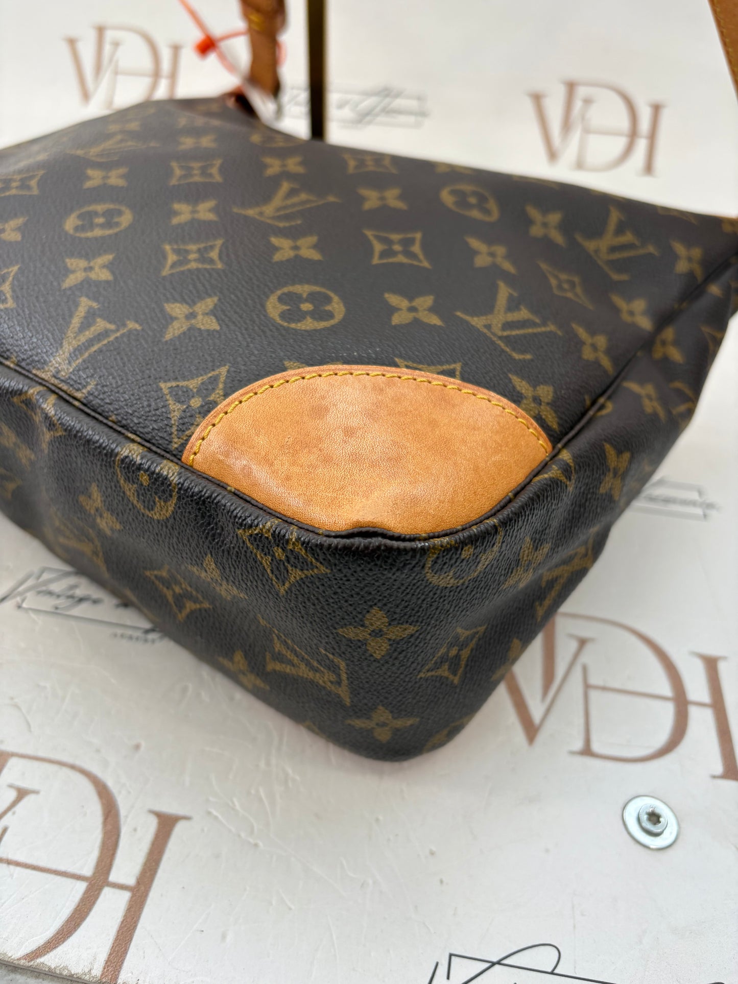 018671 - Louis Vuitton Boulogne 30