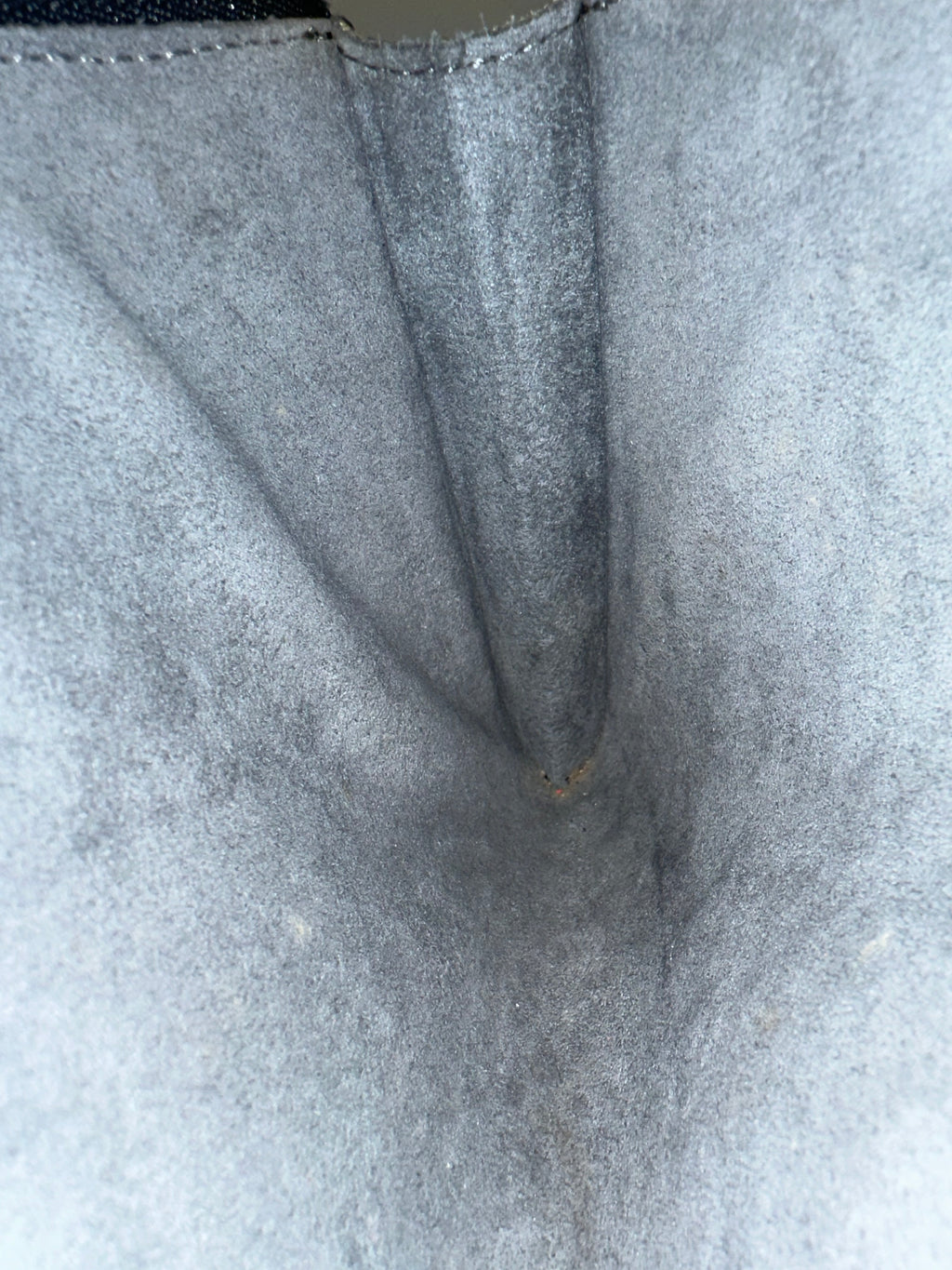 Louis Vuitton Epi Black Pochette