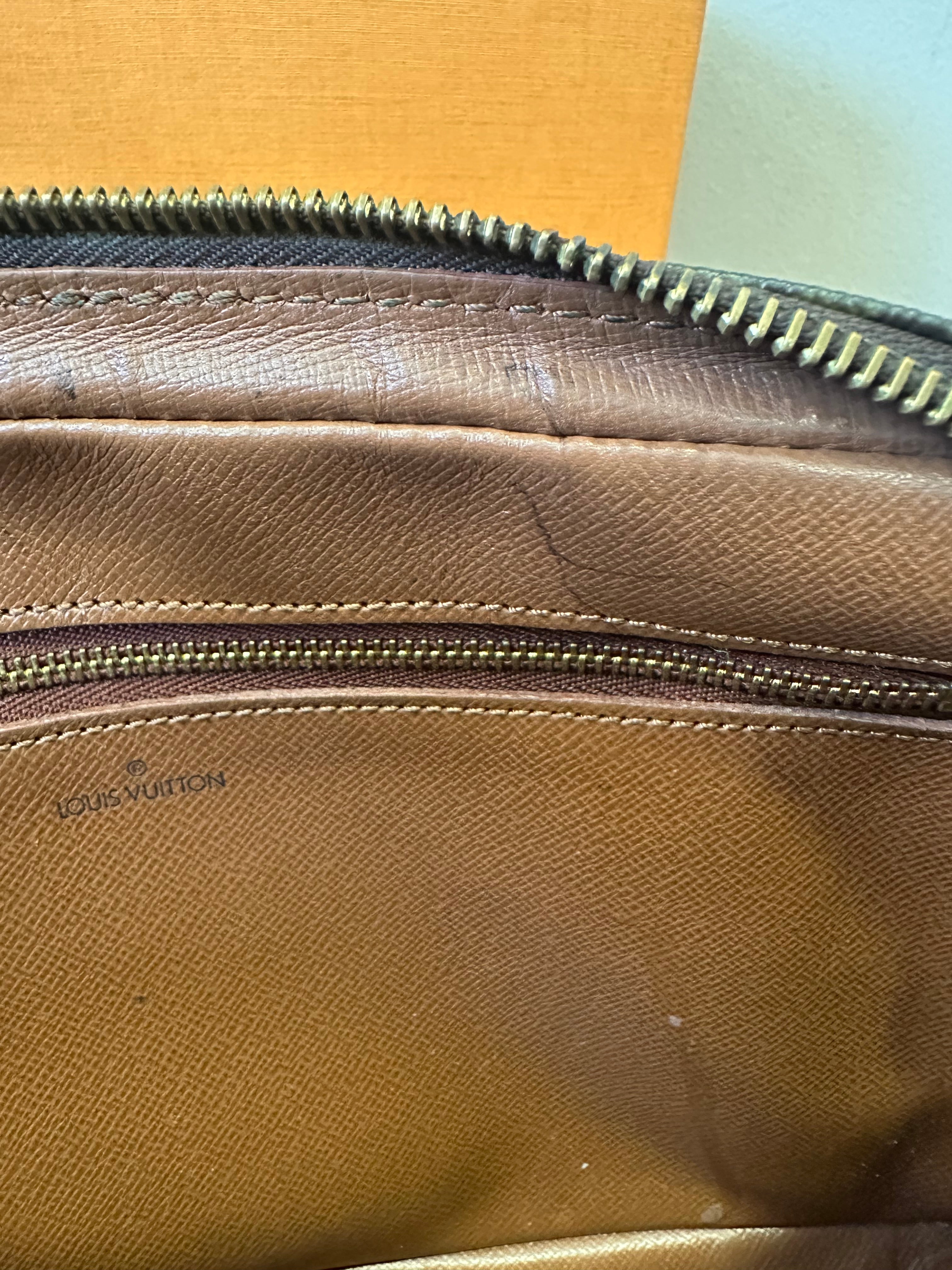 Louis Vuitton Dragonne GM