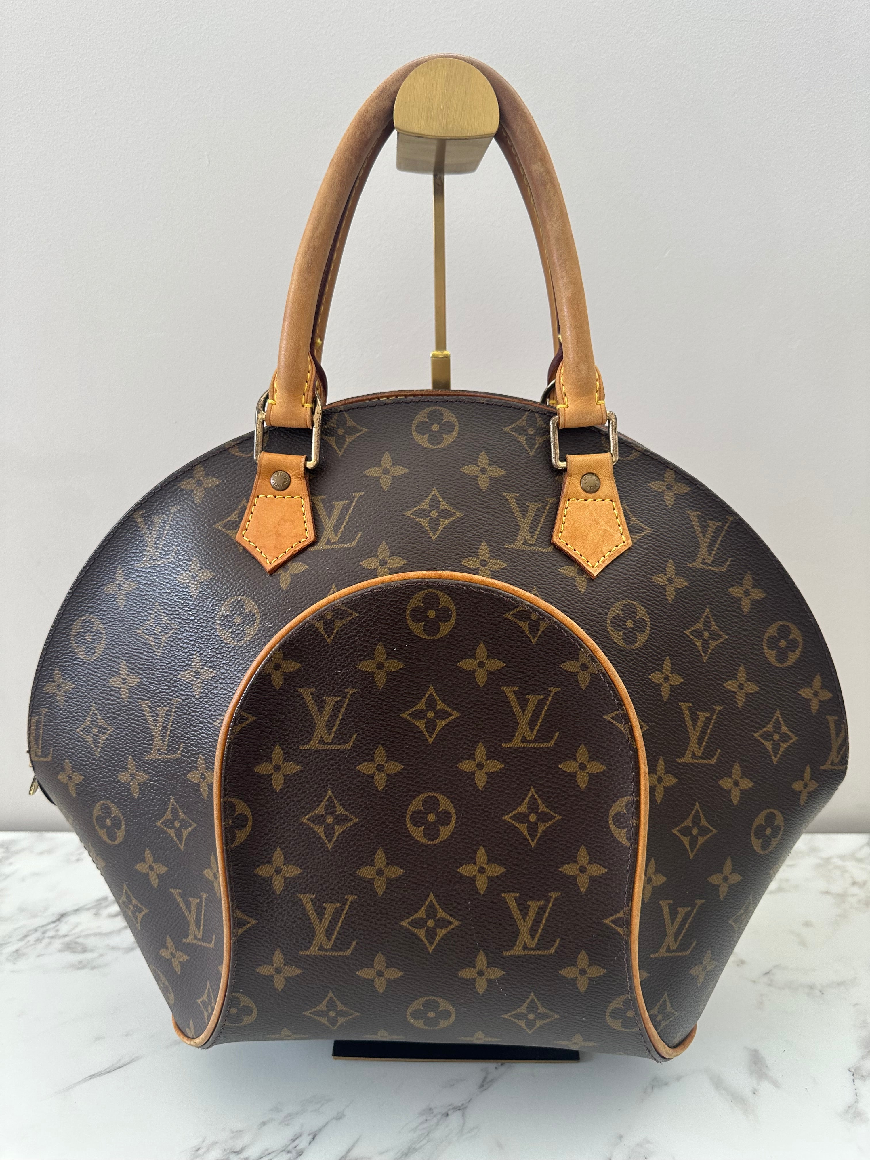 Louis Vuitton Ellipse MM