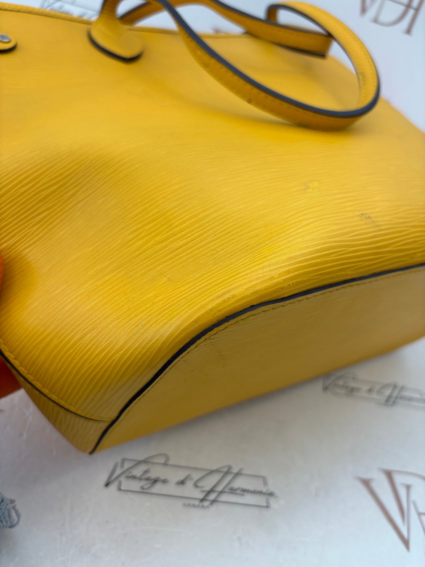 383308 - Louis Vuitton Neverfull