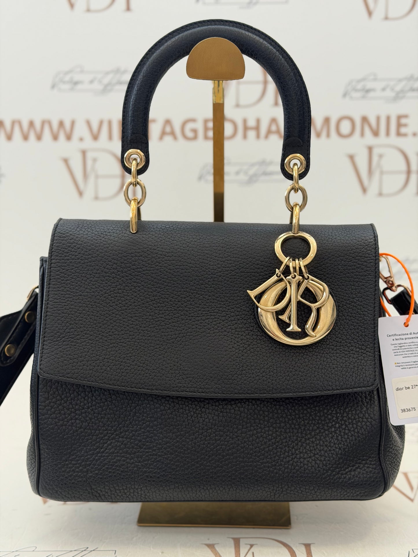 383675-Dior Be