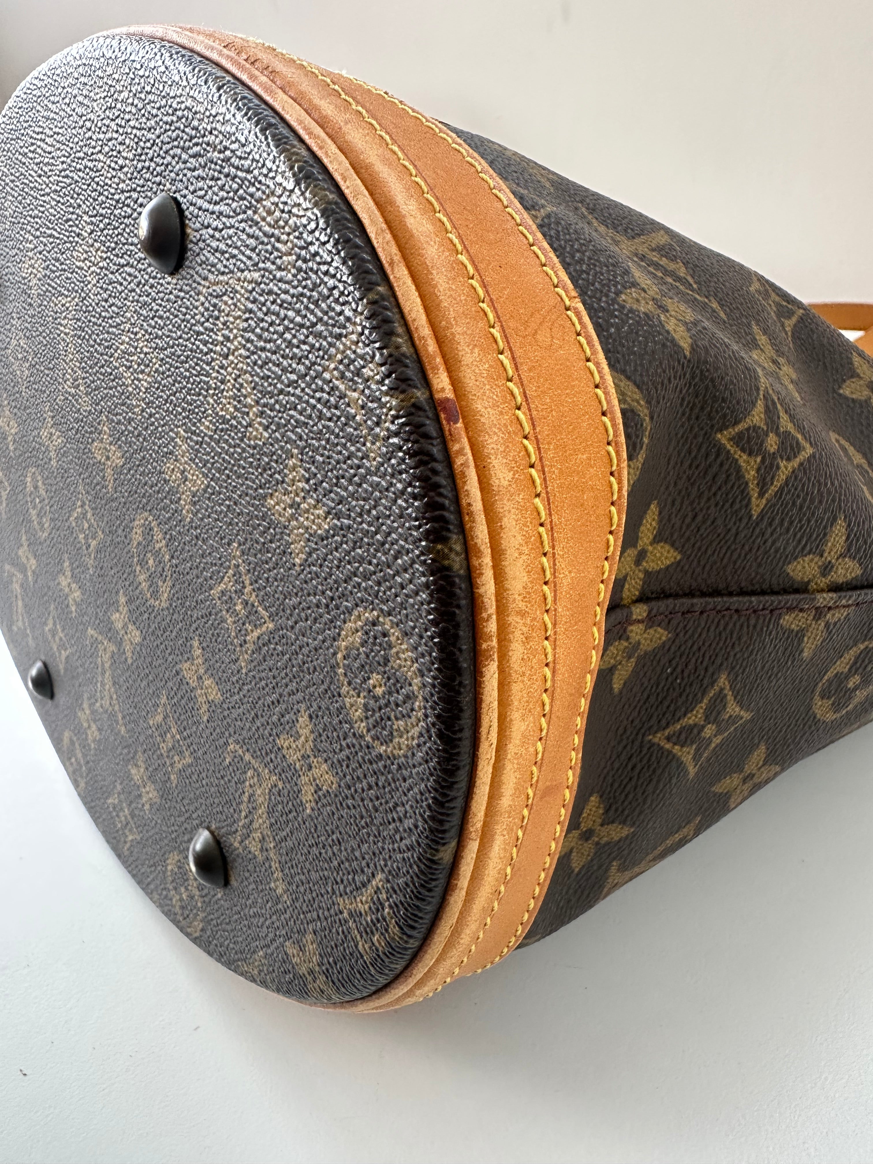 Louis Vuitton Bucket GM