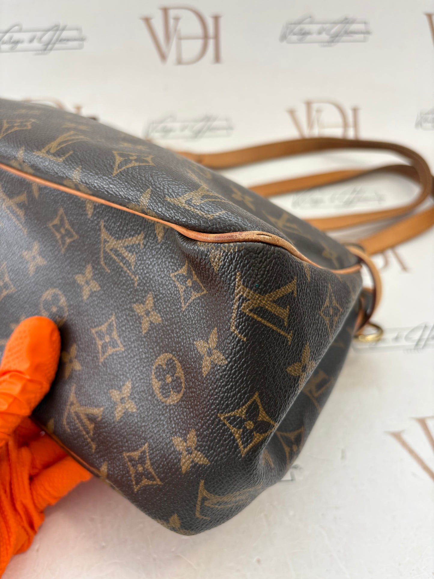 018048 - Louis Vuitton Batignolles Horizontal