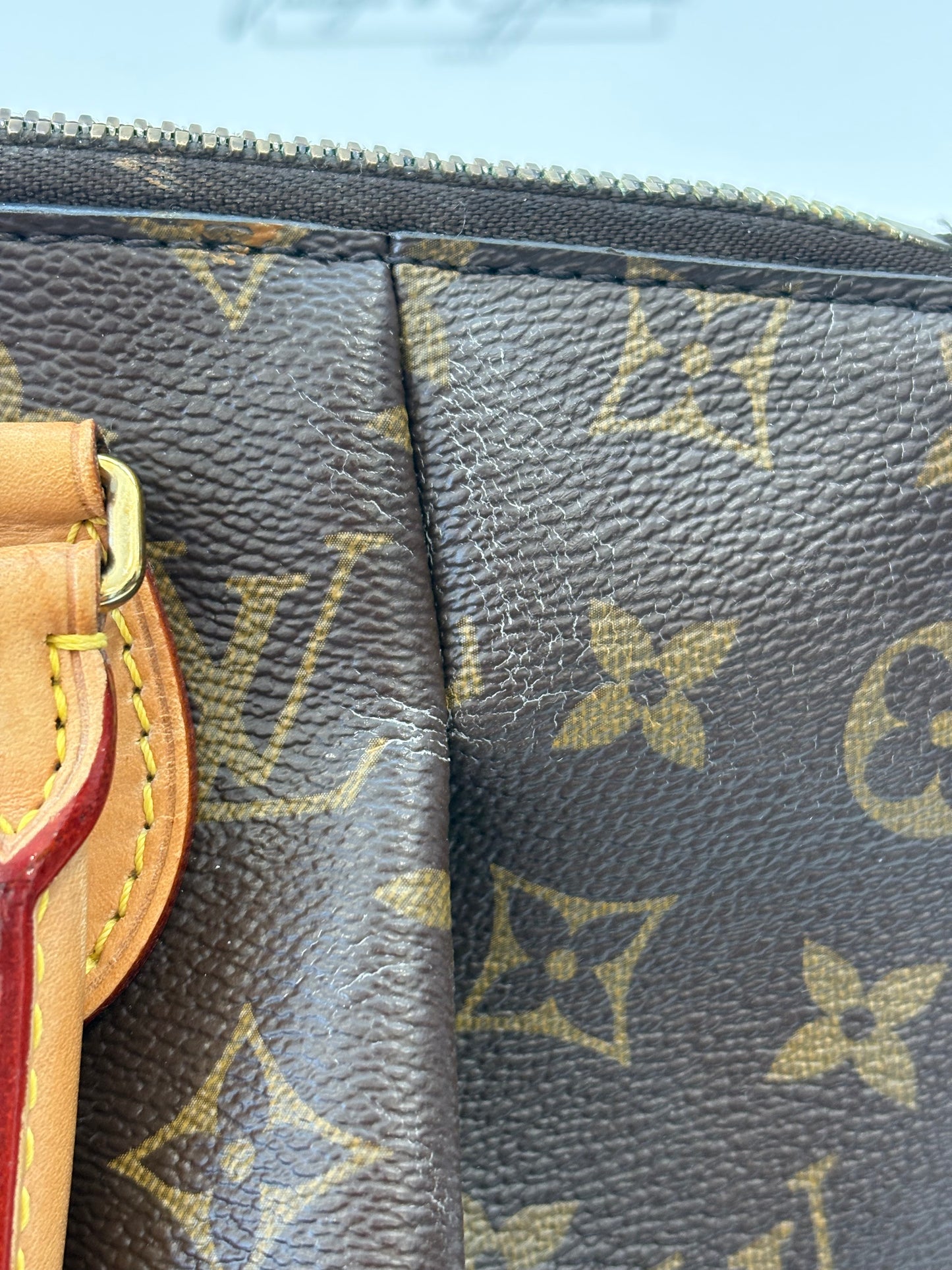 383325 - Louis Vuitton Turenne