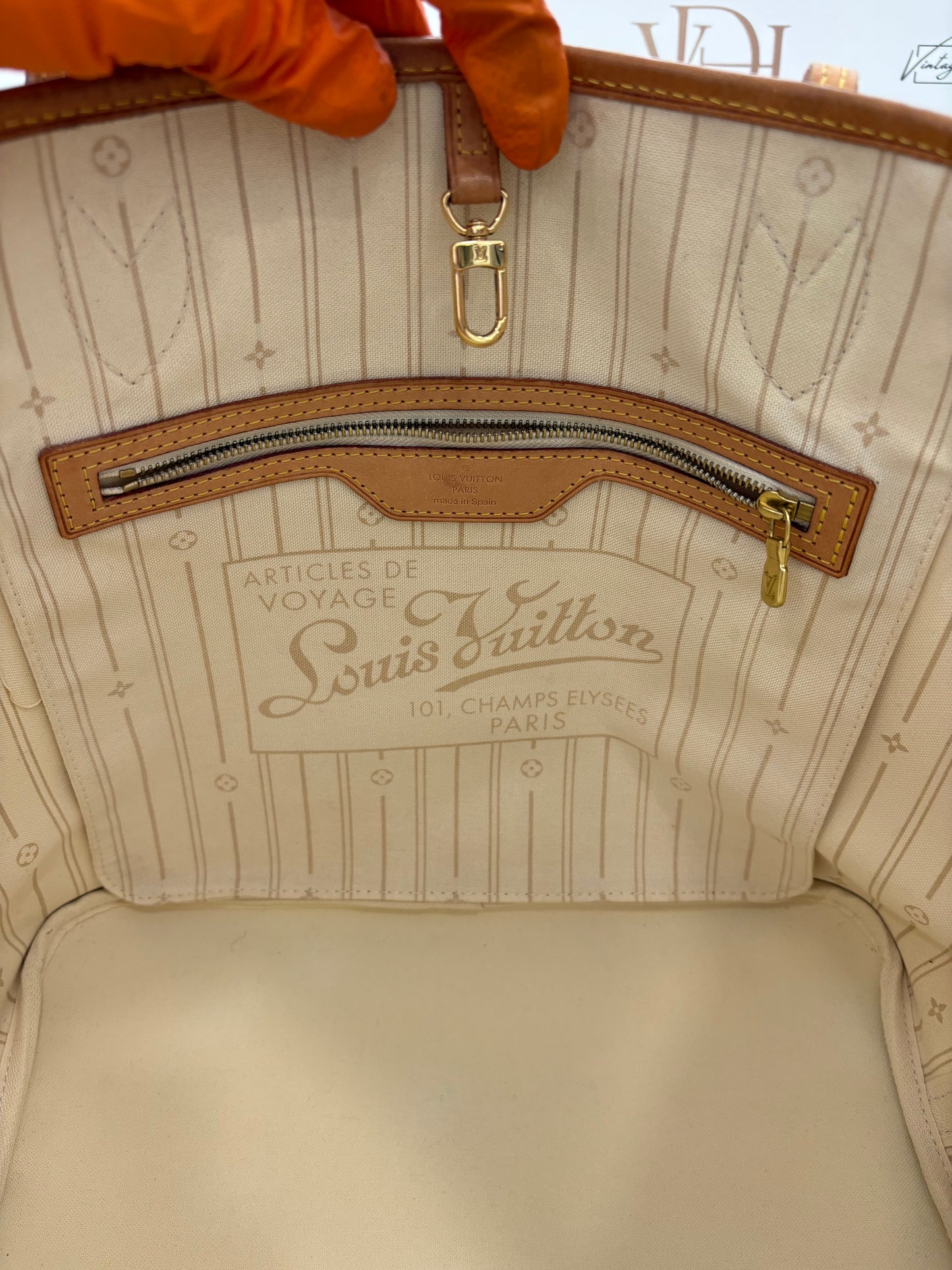 018586 - Louis Vuitton Neverfull MM