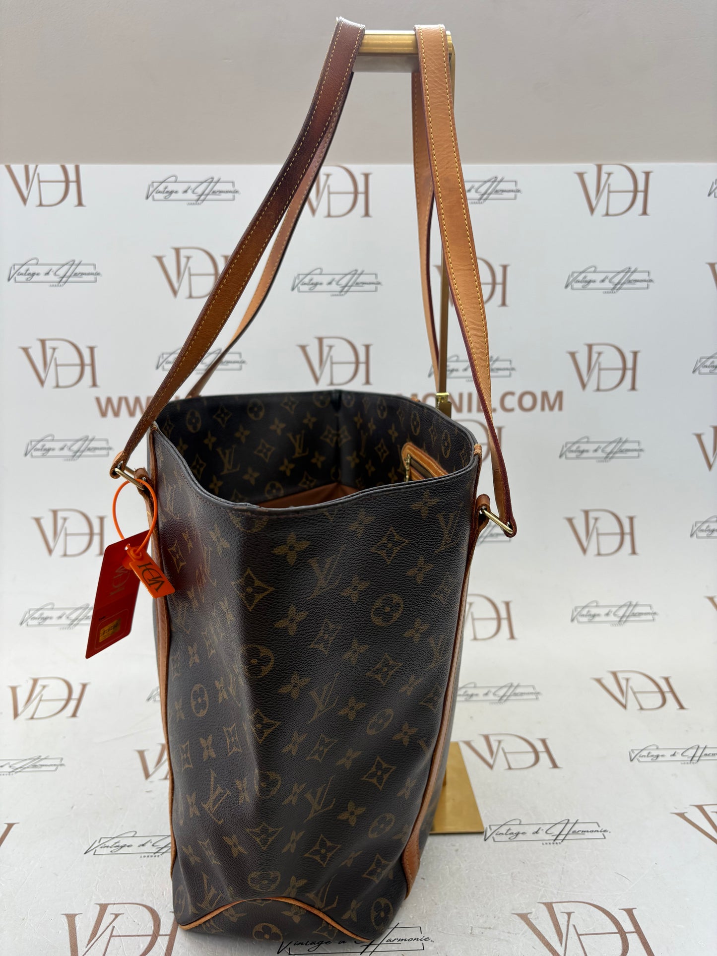 018280 - Louis Vuitton Sac Shopping