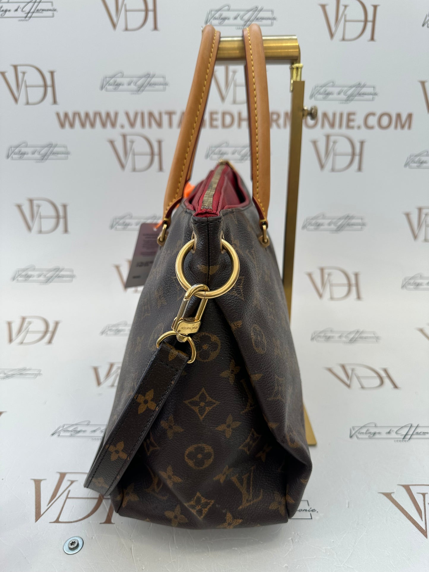 382655 - Louis Vuitton Pallas