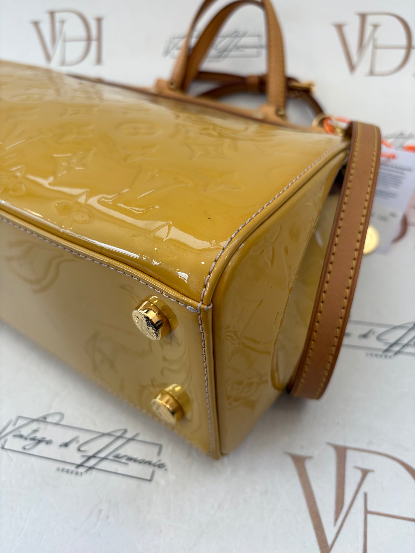 382699 - Louis Vuitton Brea