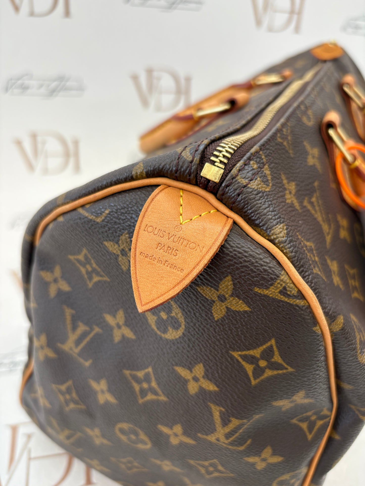 018863 - Louis Vuitton Speedy 35
