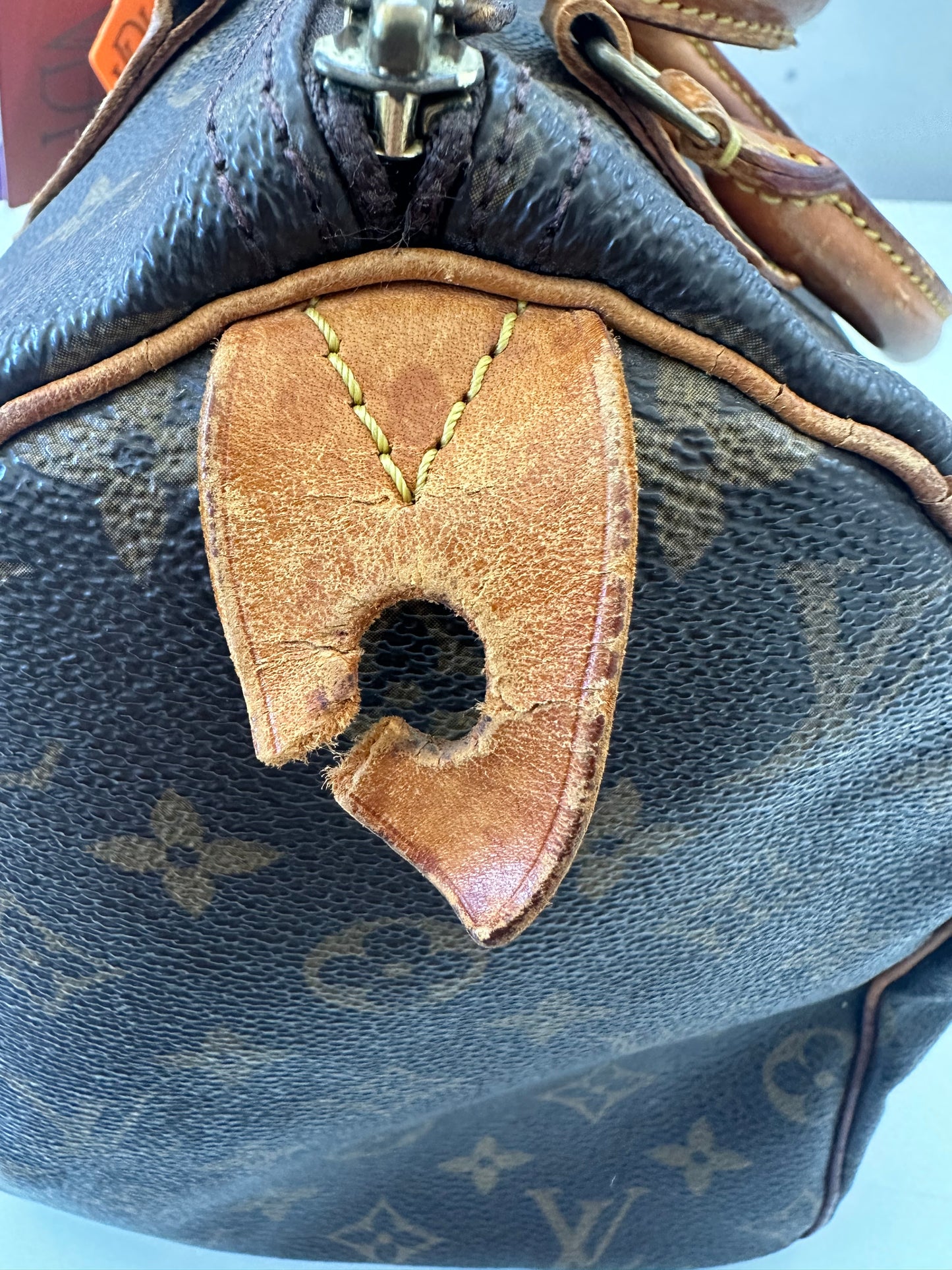 Louis Vuitton Speedy 30