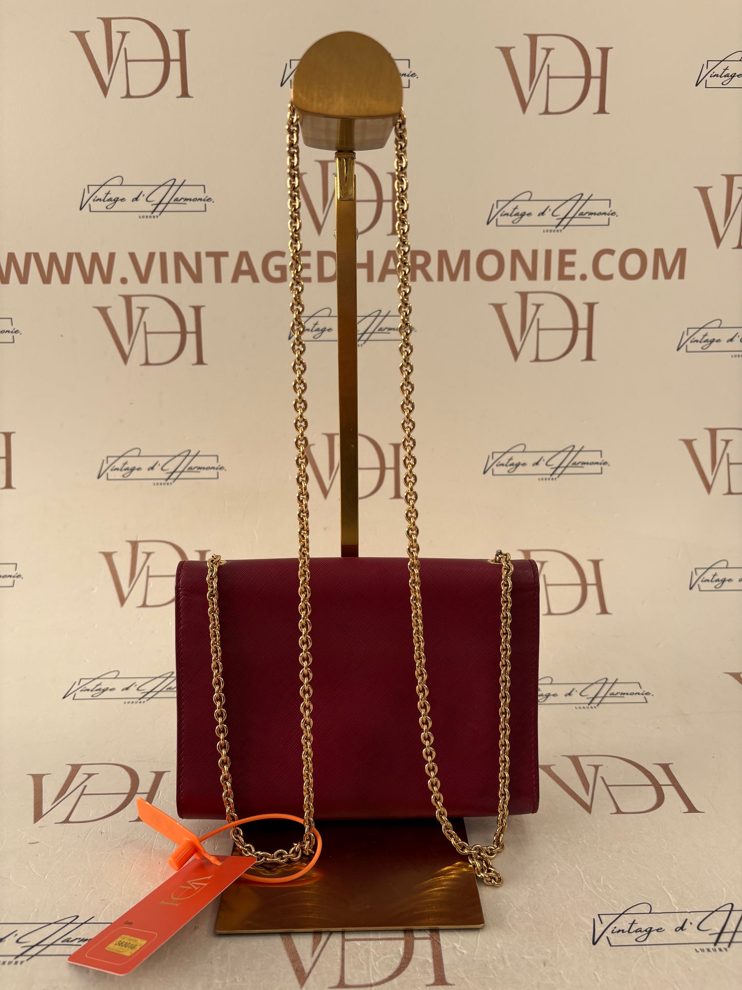 383010 - Salvatore Ferragamo Vara