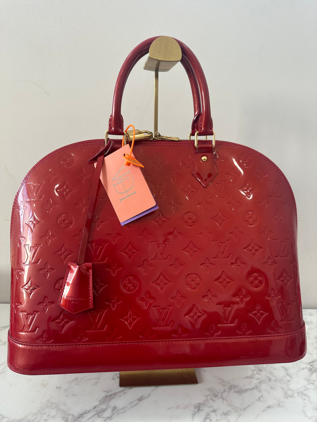 Louis Vuitton Alma GM Vernis Red
