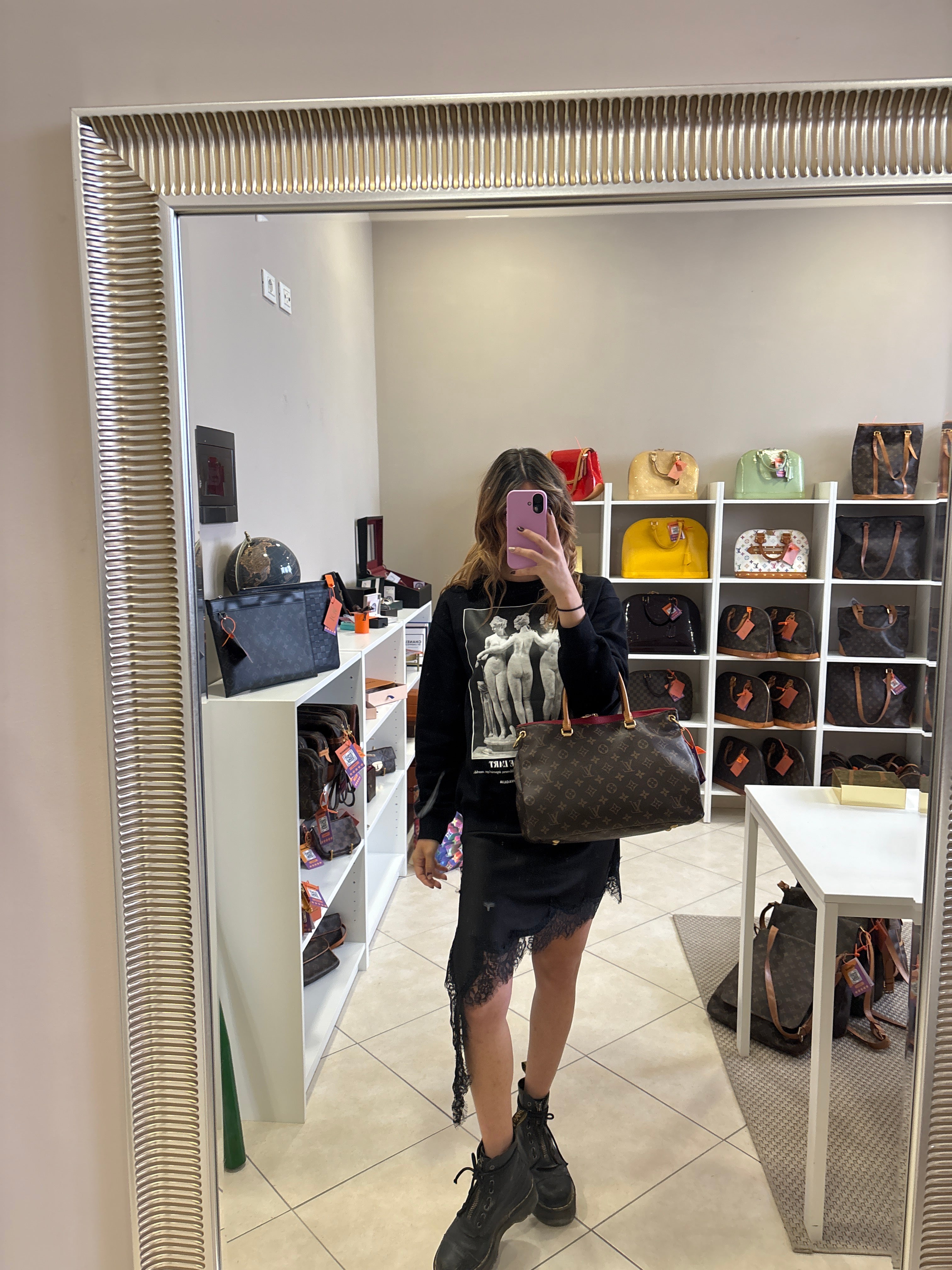 Louis Vuitton Pallas