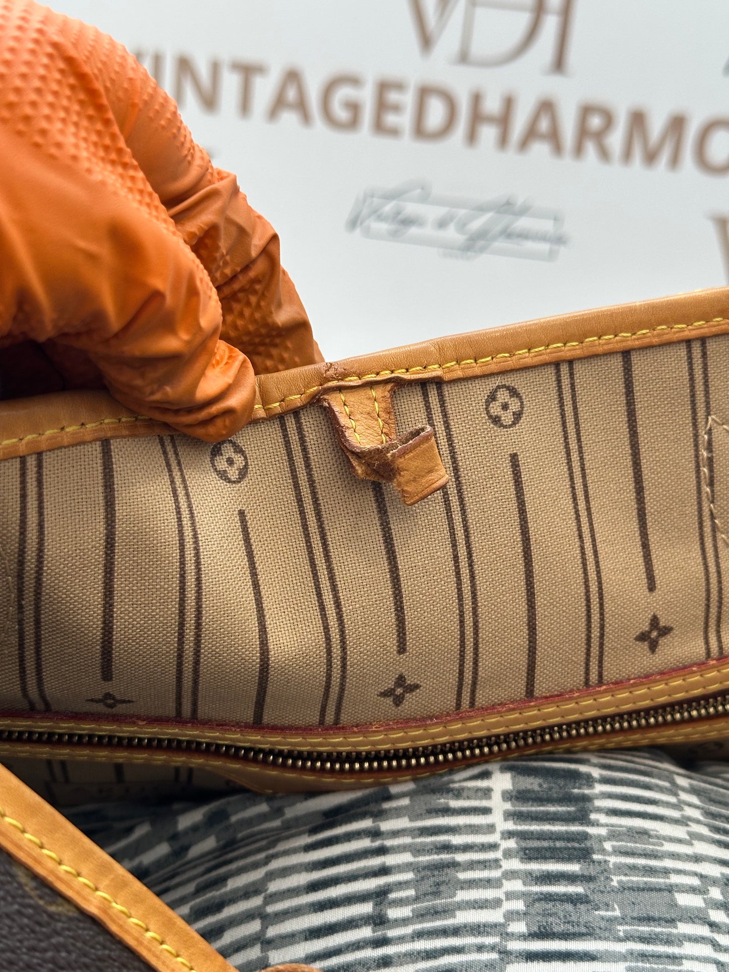 018708 - Louis Vuitton Neverfull GM