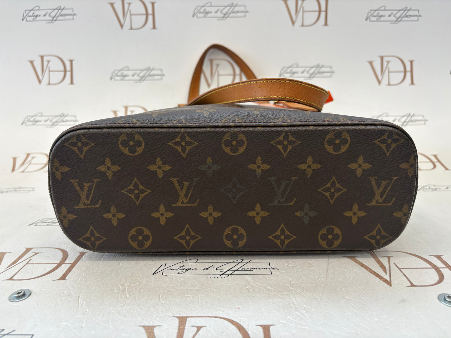 018672 - Louis Vuitton Vavin GM