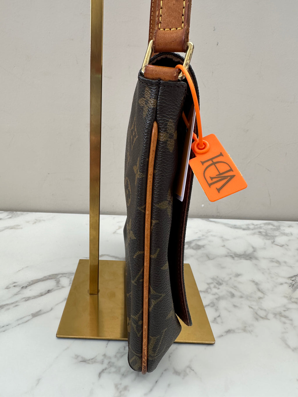 Louis Vuitton Musette salsa