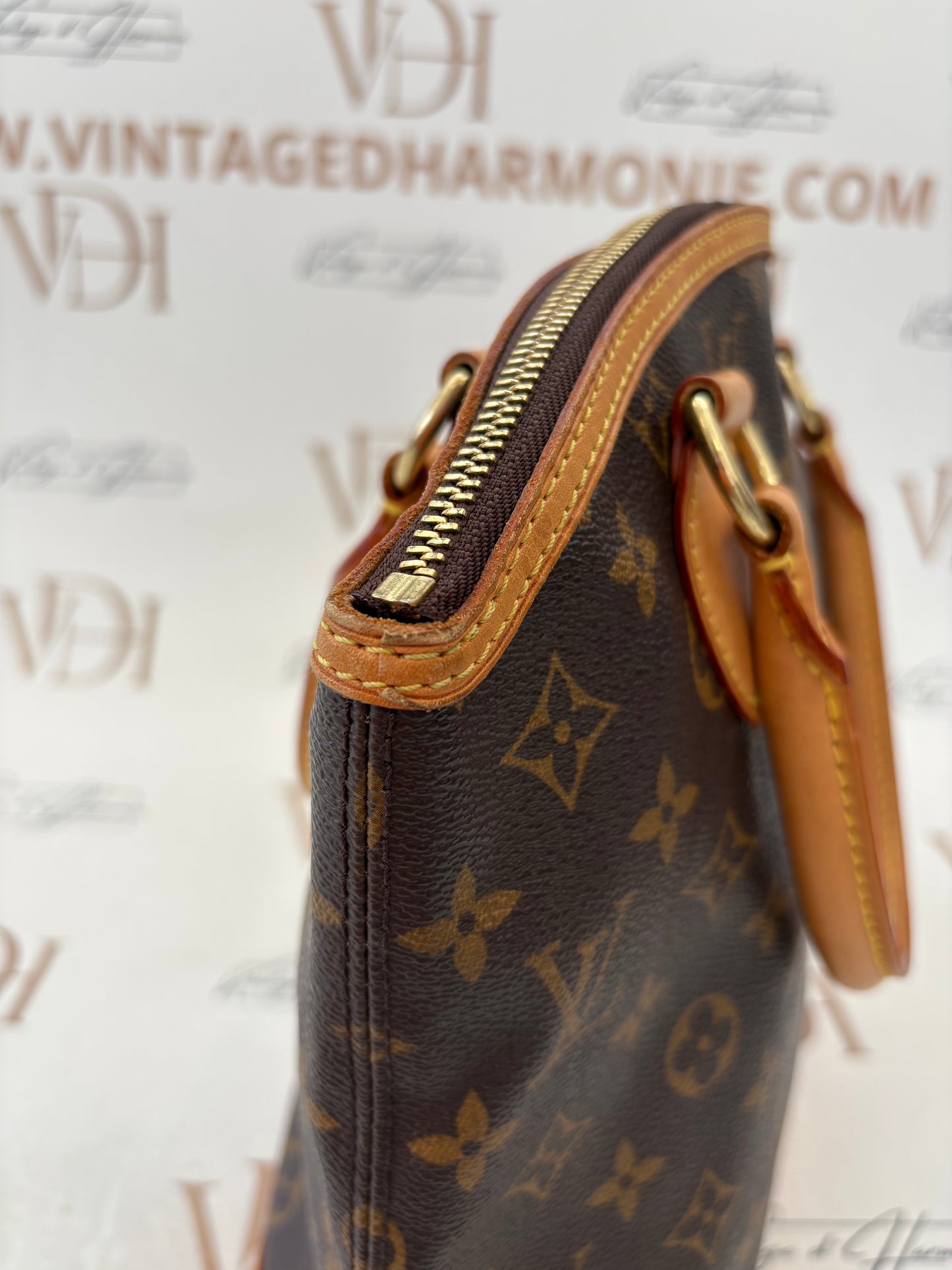 383511 - Louis Vuitton Lockit Vertical
