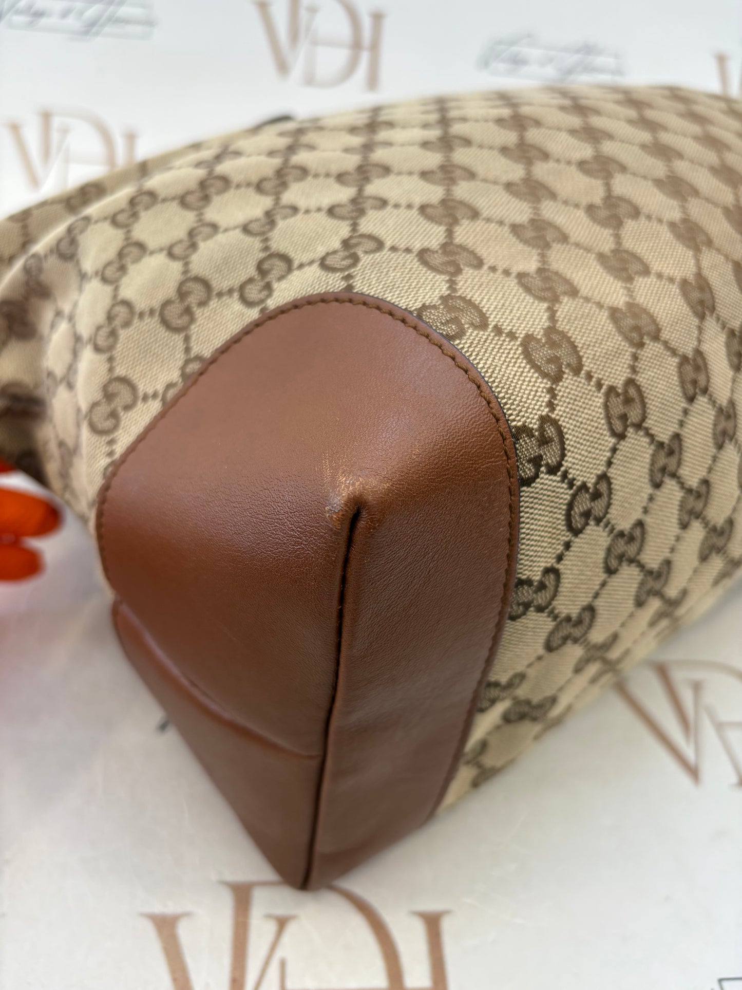 383543 - Gucci Brown