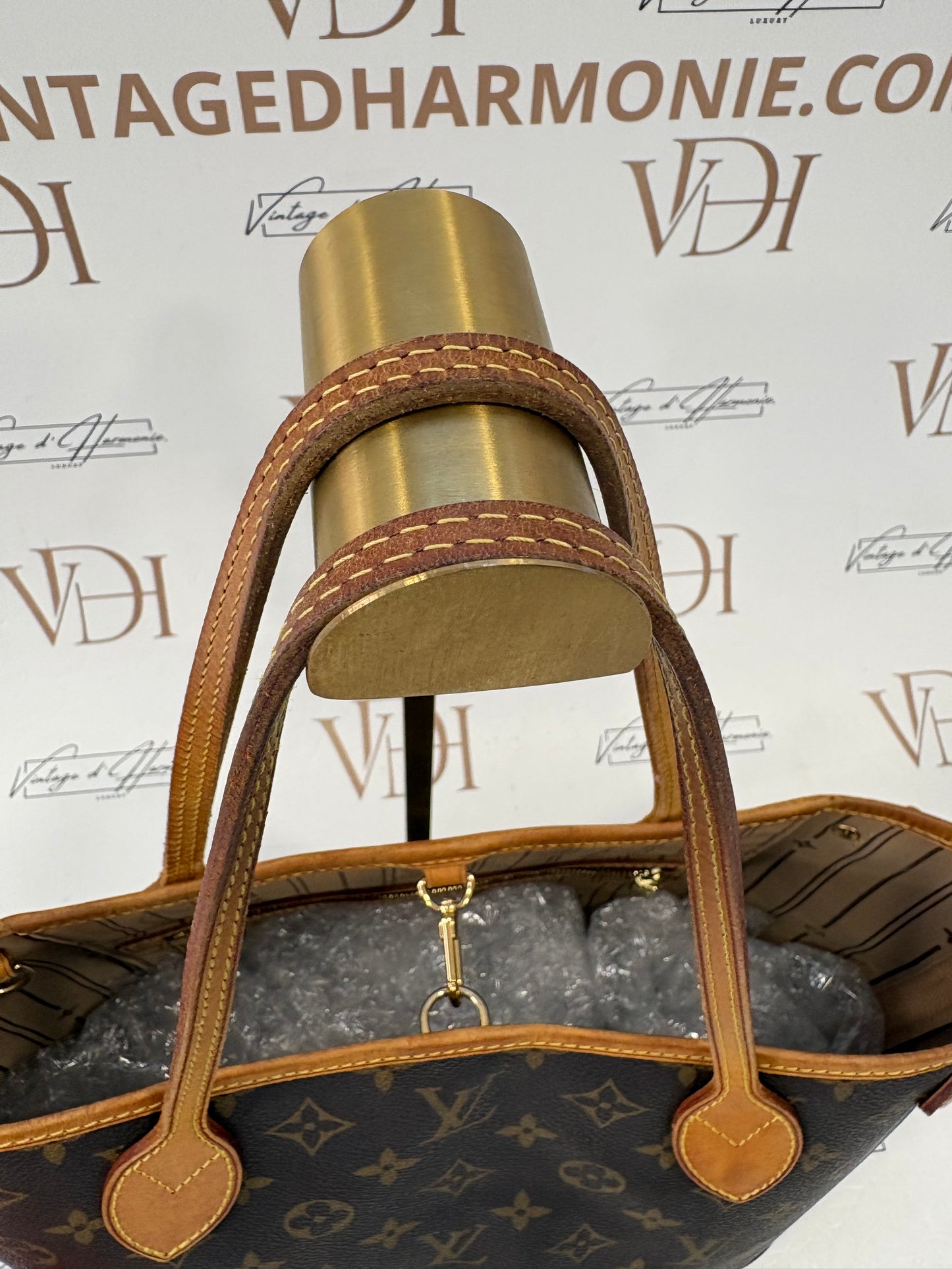016935 - Louis Vuitton Neverfull PM