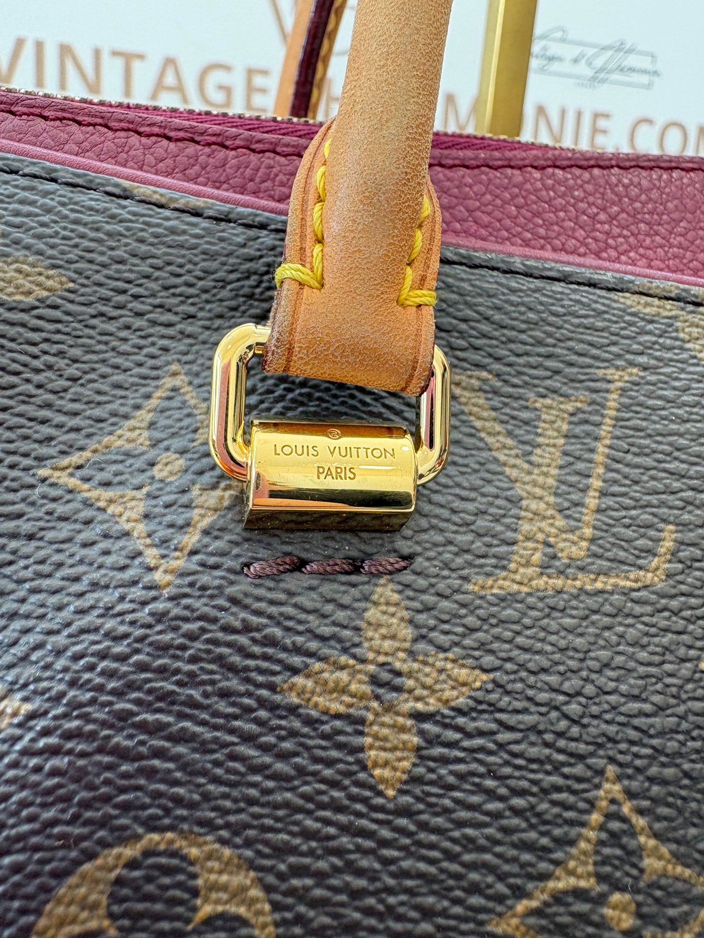 016937 - Louis Vuitton Pallas