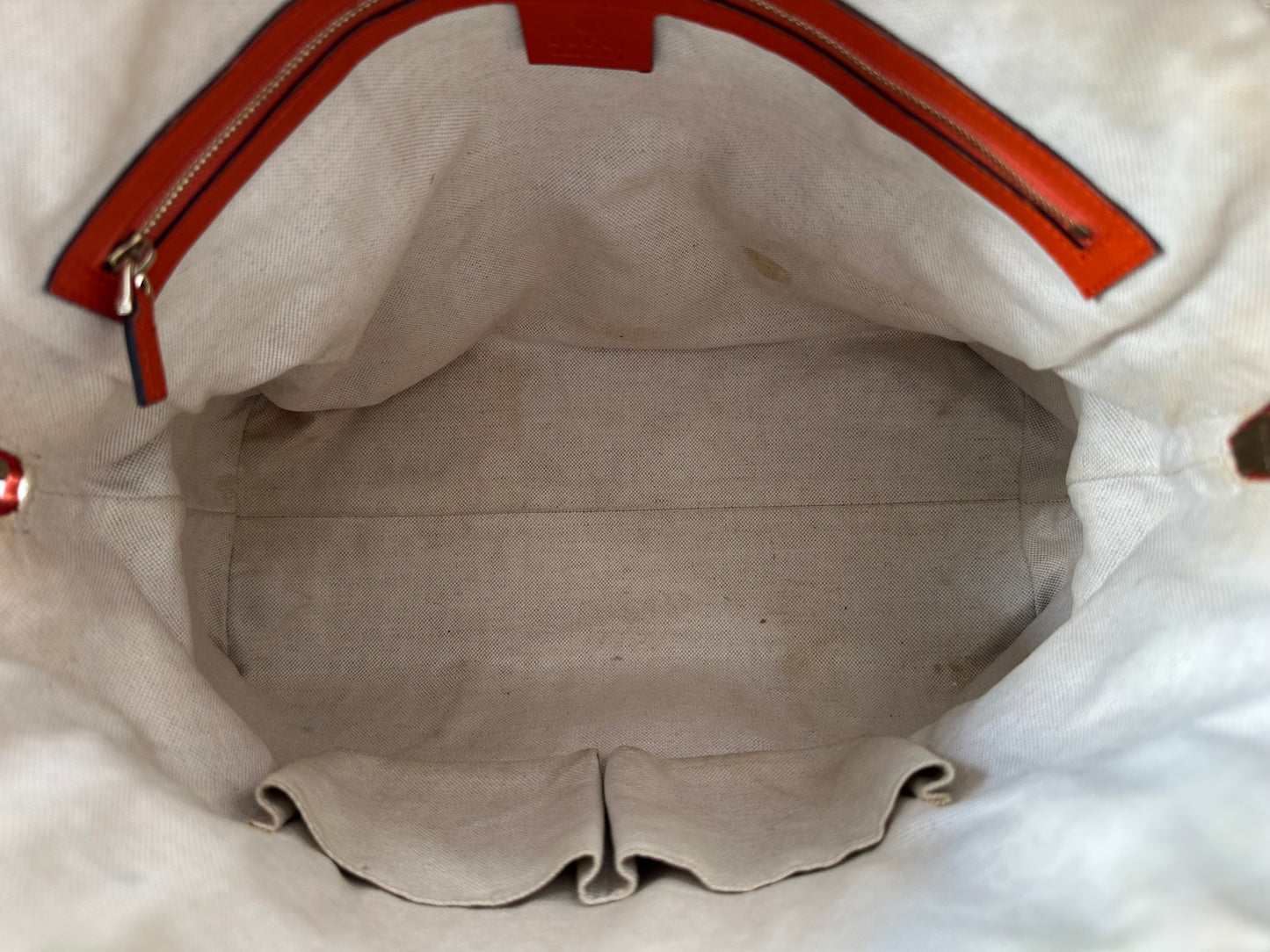 200744 - Gucci Tote Orange
