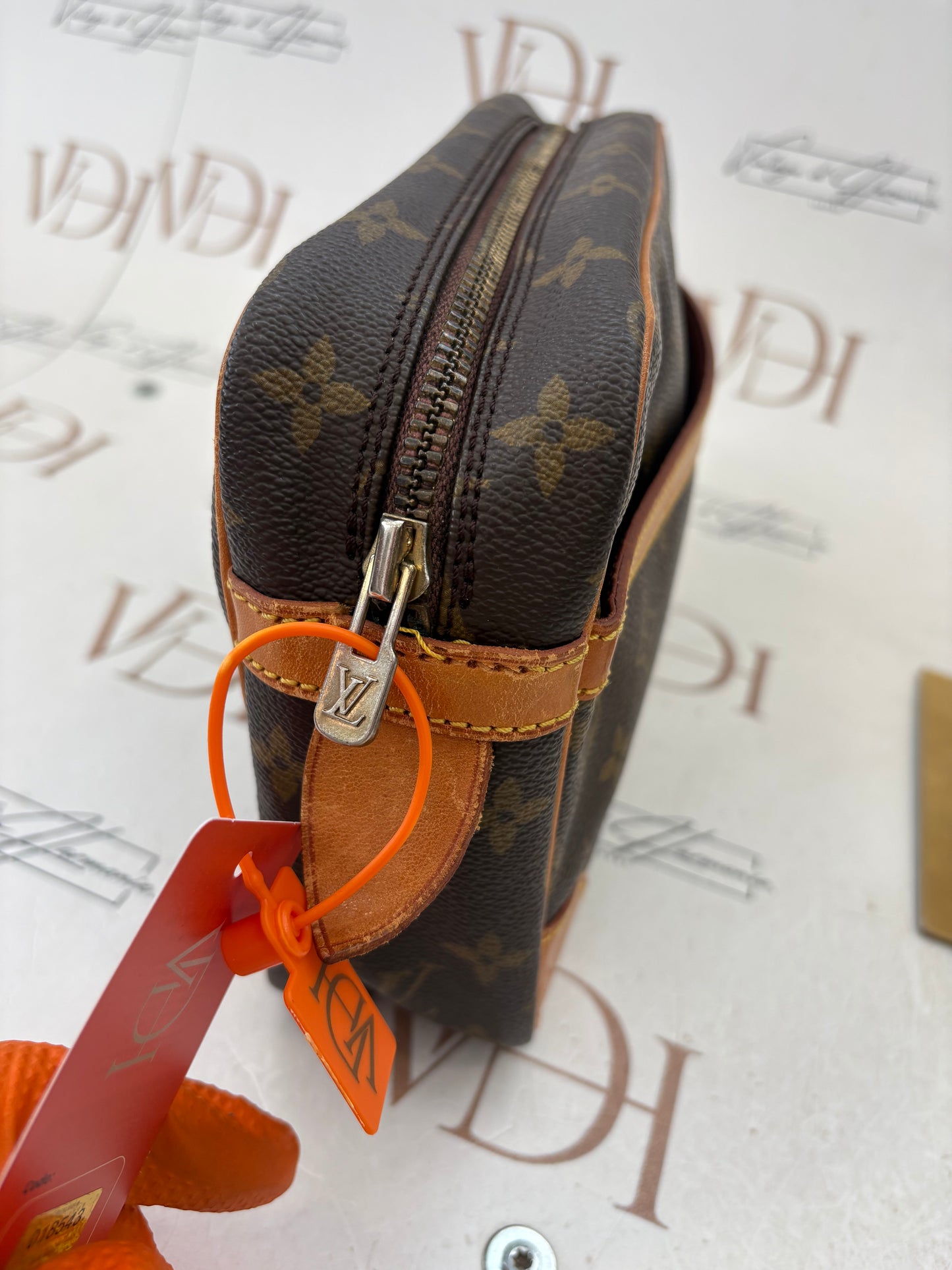 018543 - Louis Vuitton Compiegne 28