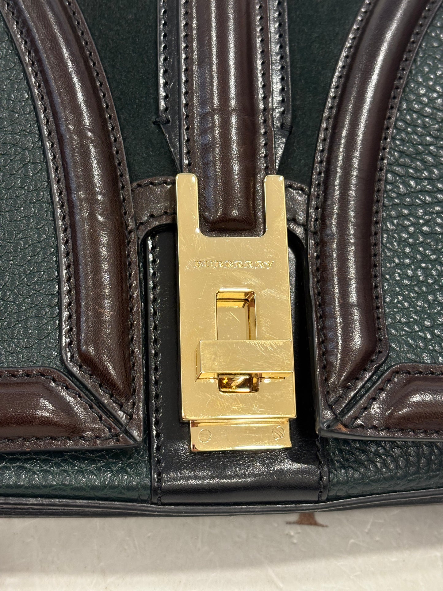 383816 - Burberry Bag