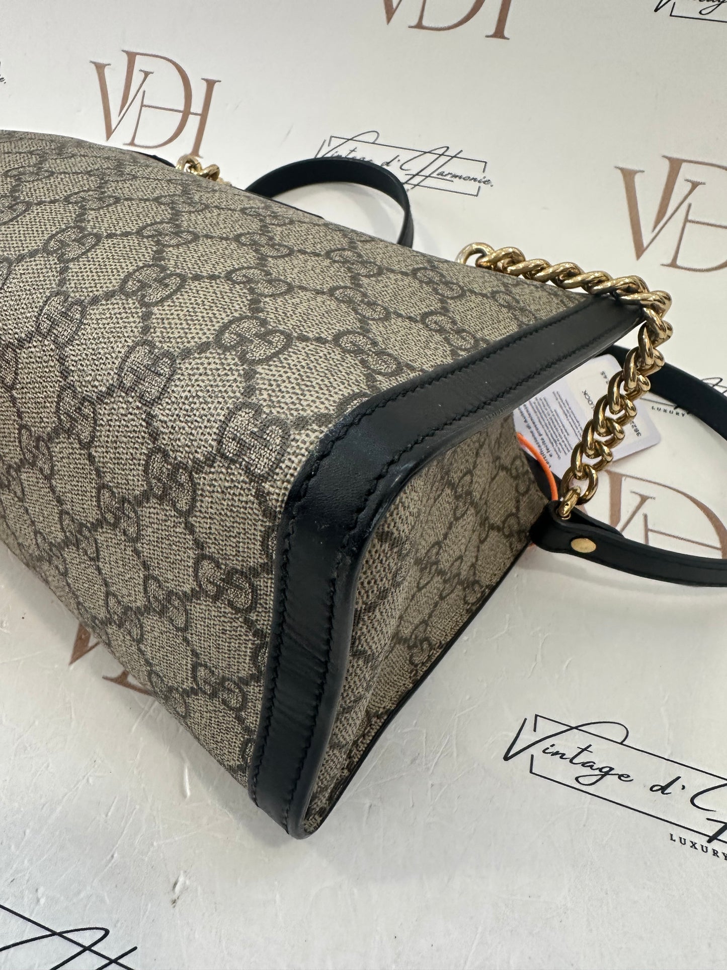 382218 - Gucci Padlock