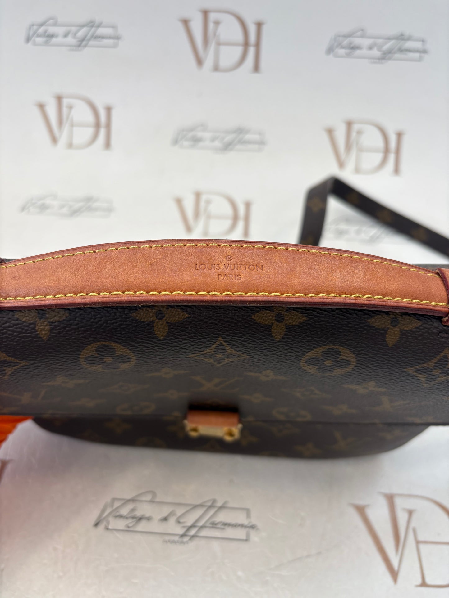 384110 - Louis Vuitton Metis