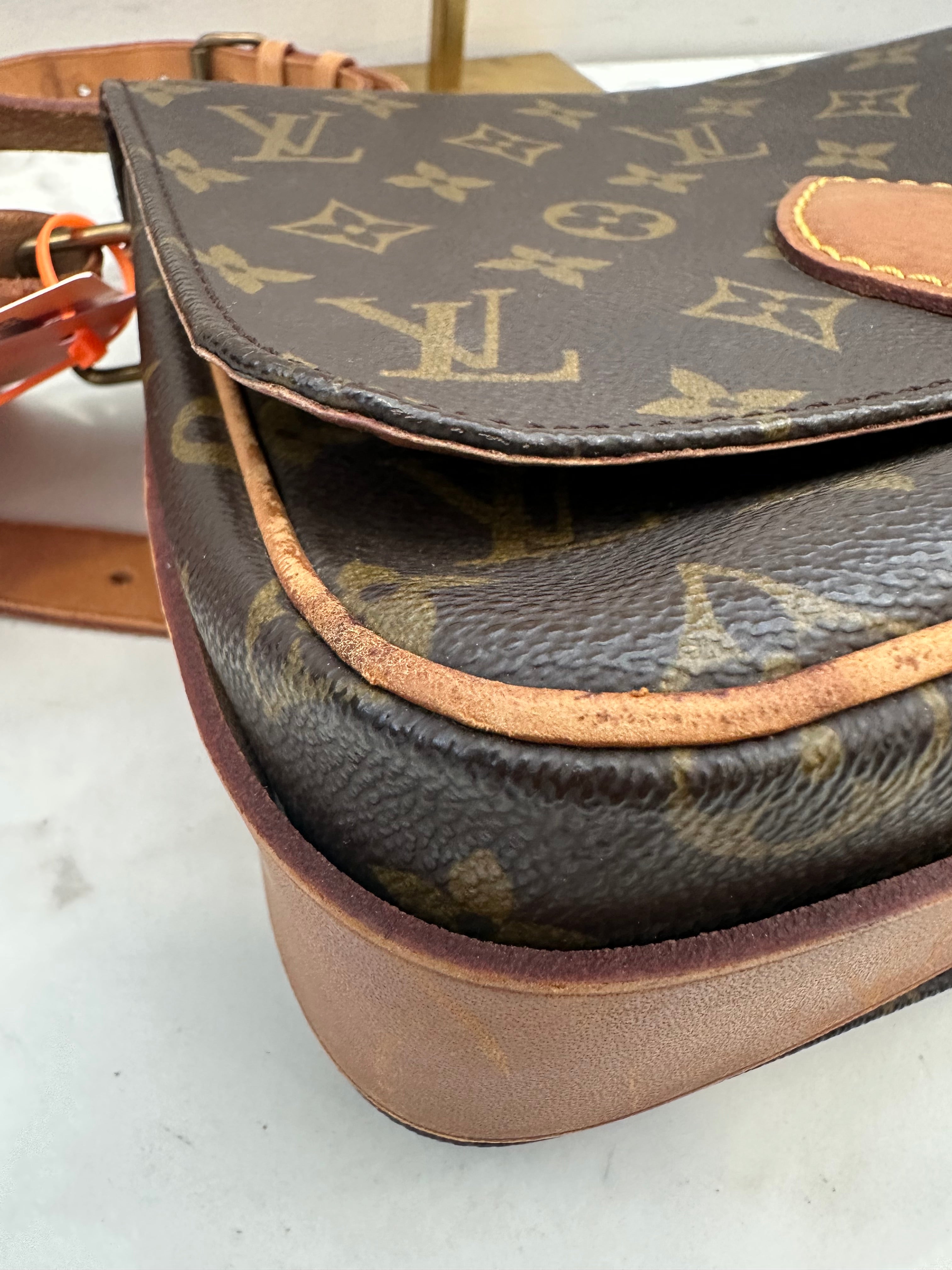 Louis Vuitton Cartouchiere MM