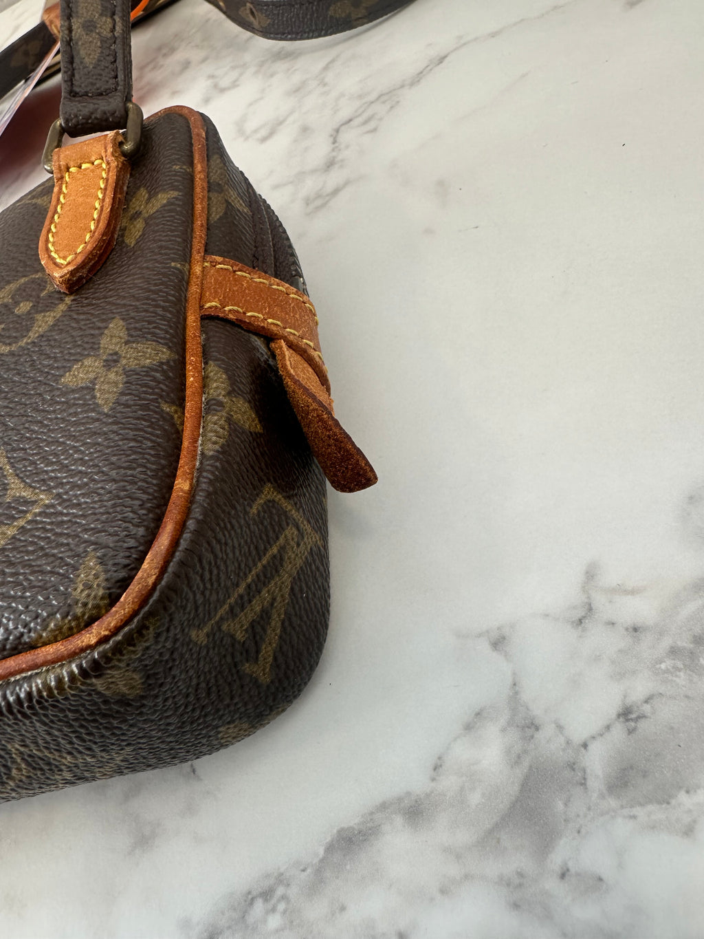 Louis Vuitton Marly Bandouliere