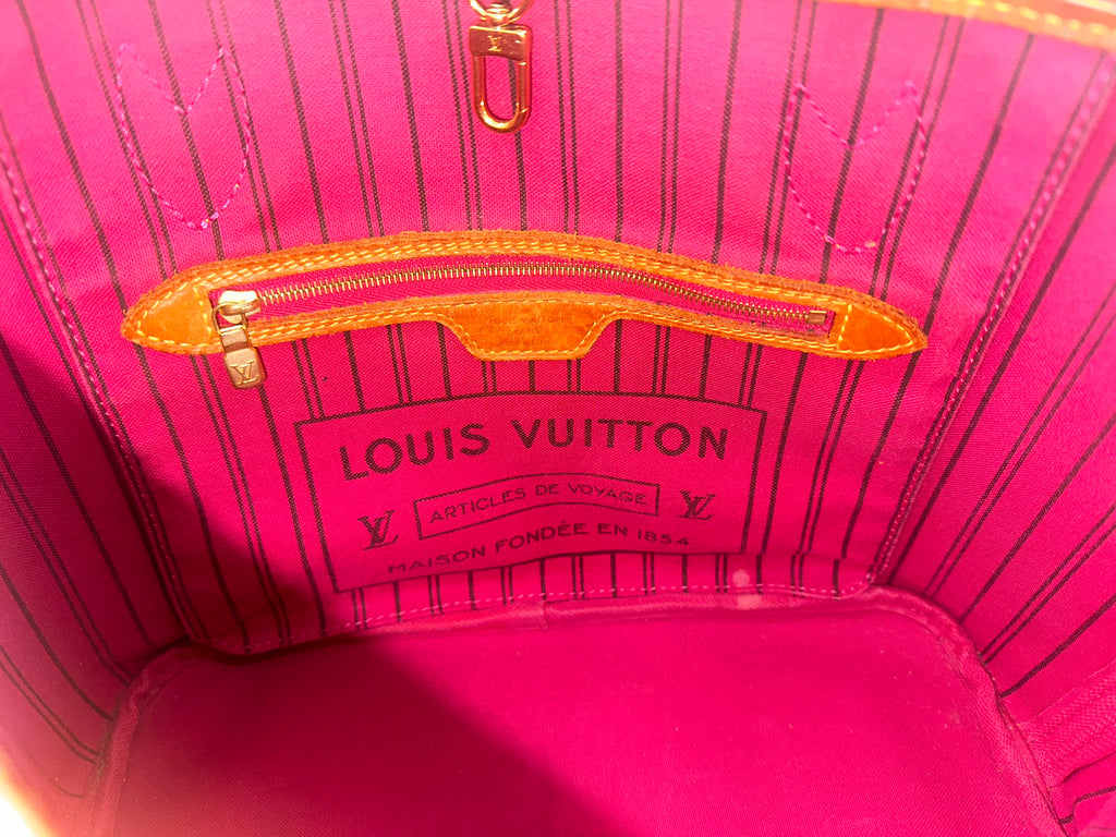 Louis Vuitton Neverfull PM