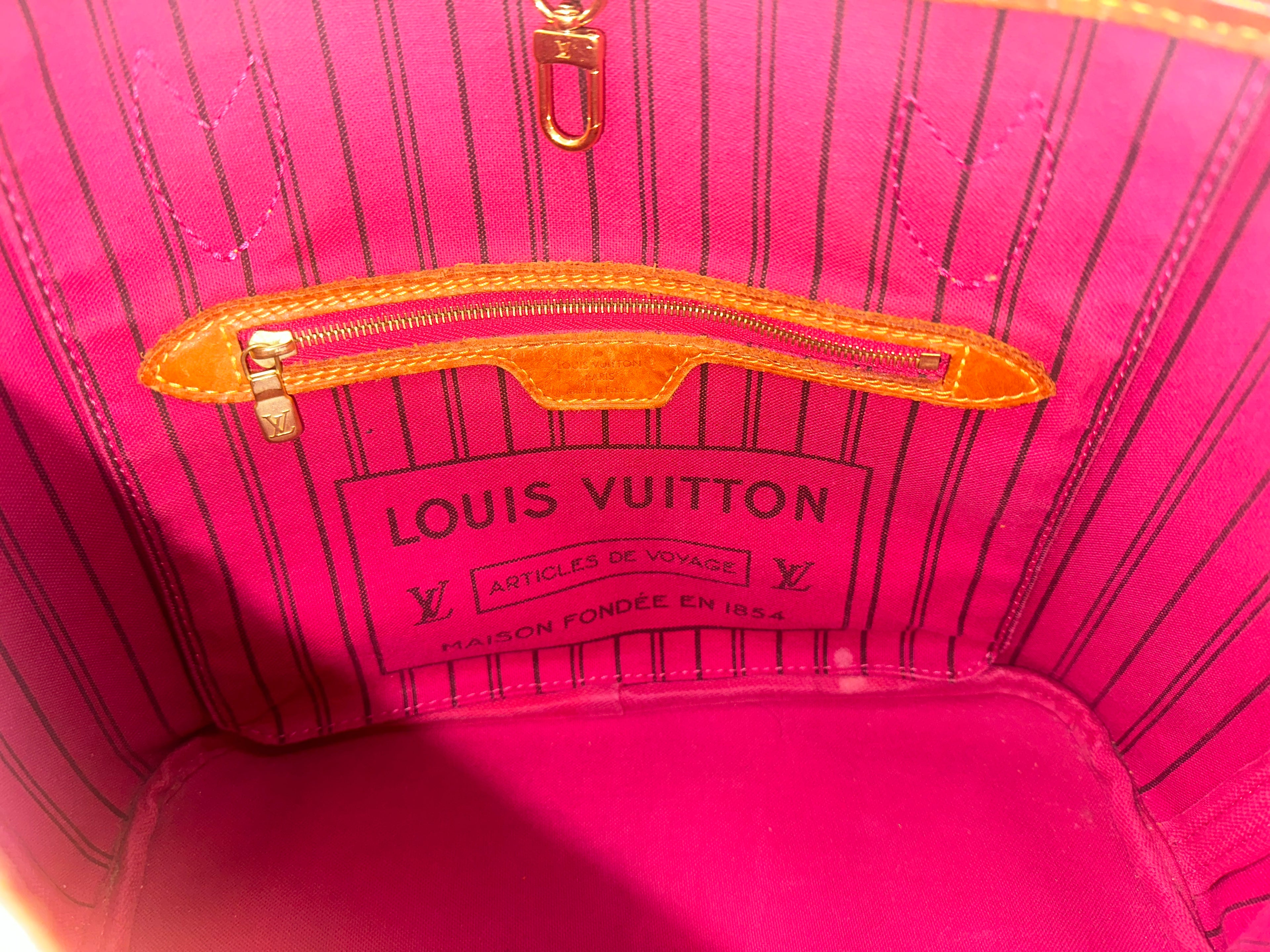 Louis Vuitton Neverfull PM