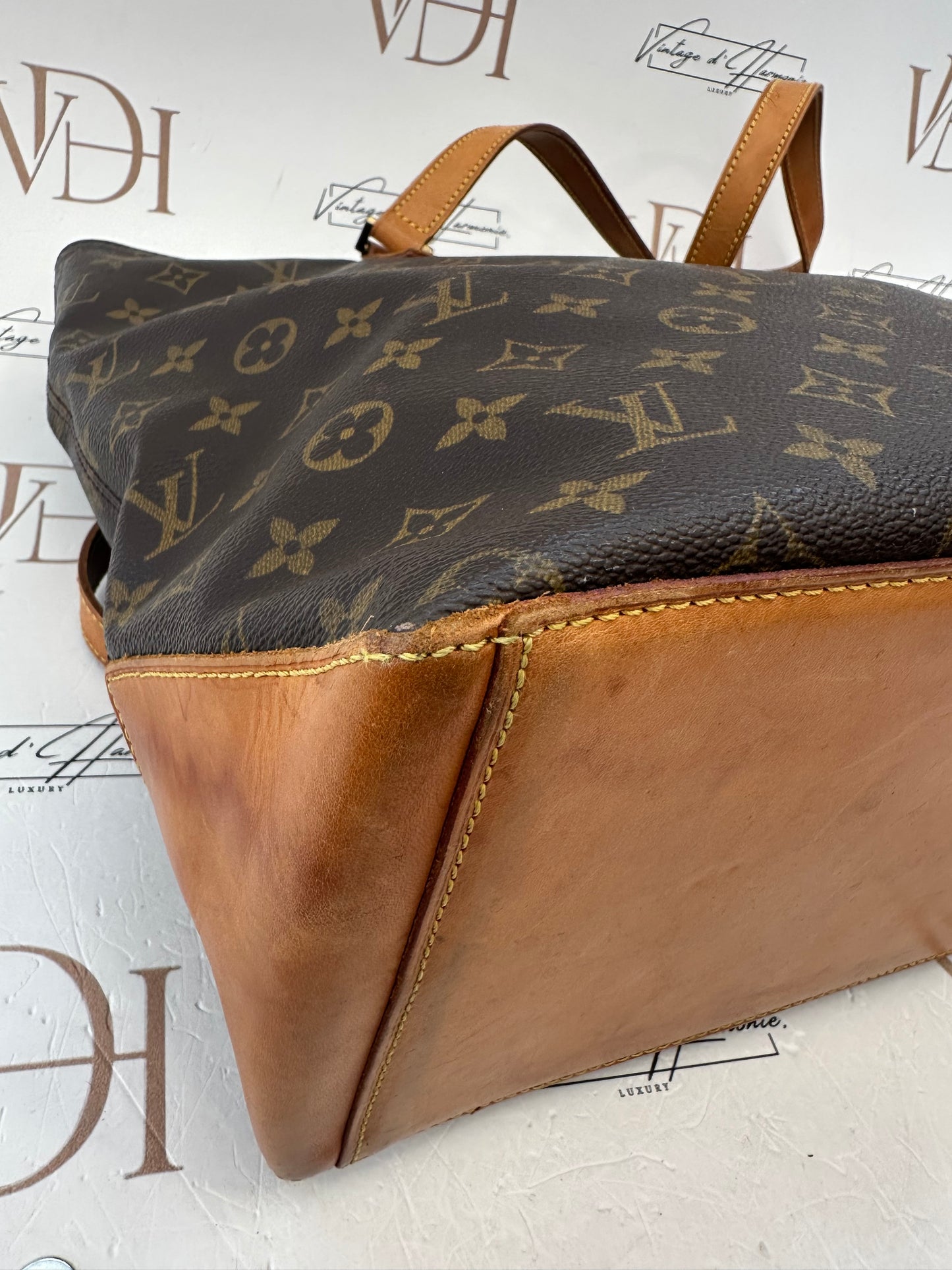 017875 - Louis Vuitton Cabas Mezzo