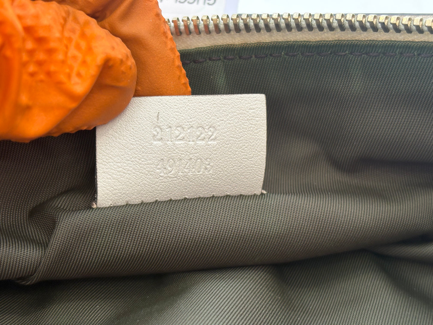 384022 - Gucci Abbey