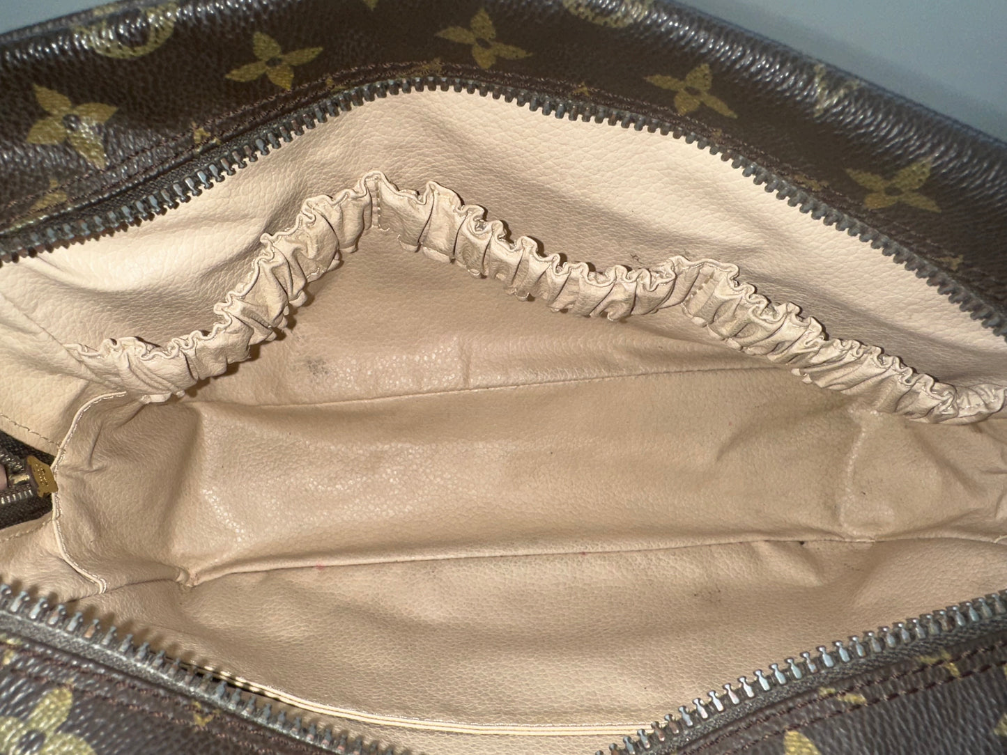 Louis Vuitton Toilette 28