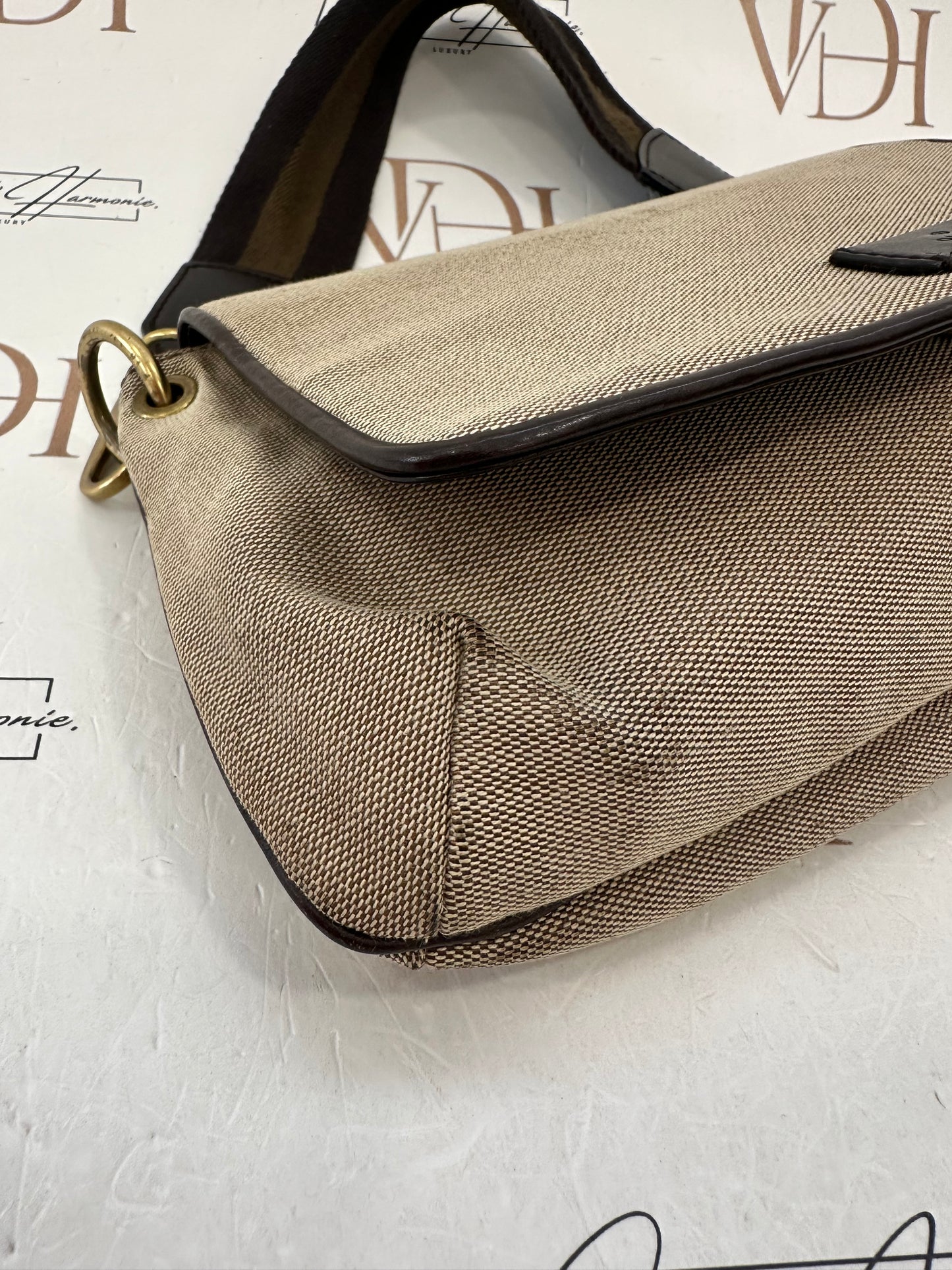 382300 - Gucci Vintage