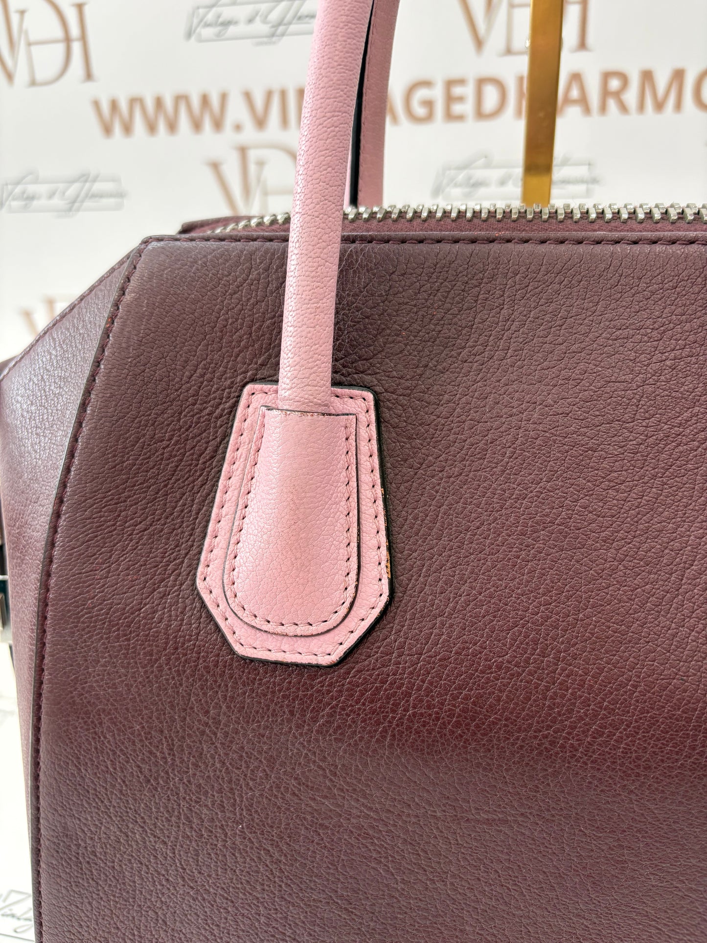 384260 - Givenchy Antigona