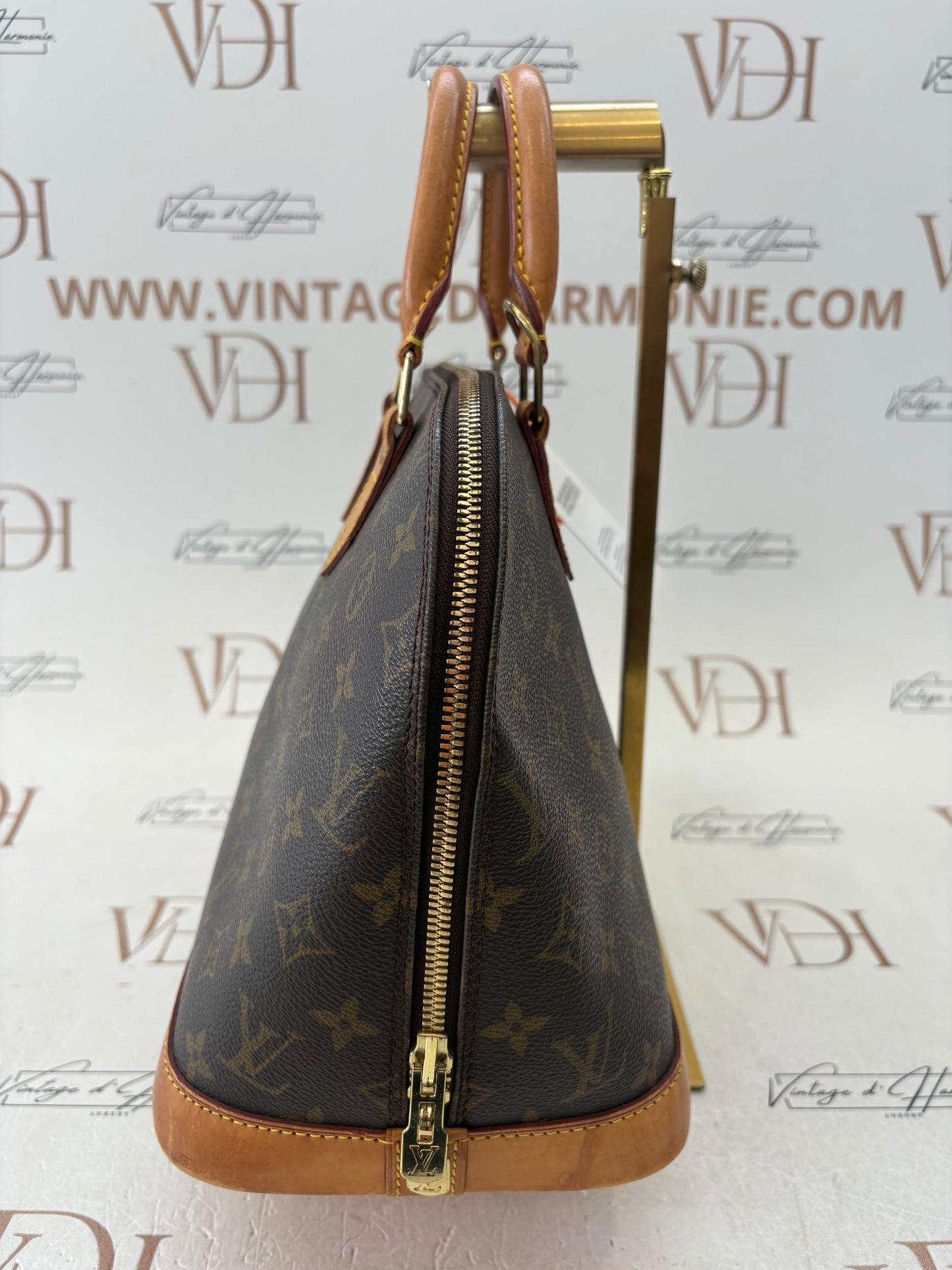 018094 - Louis Vuitton Alma