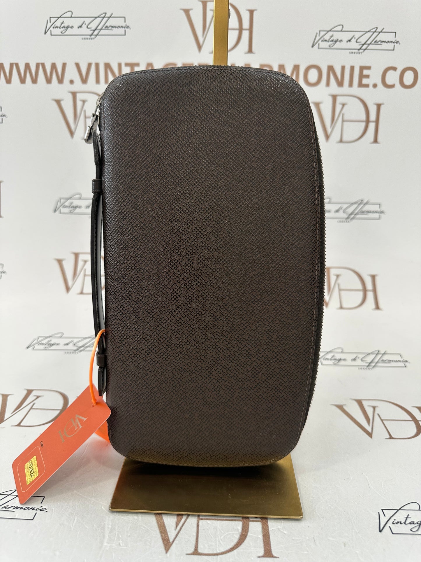 102624 - Louis Vuitton Atoll