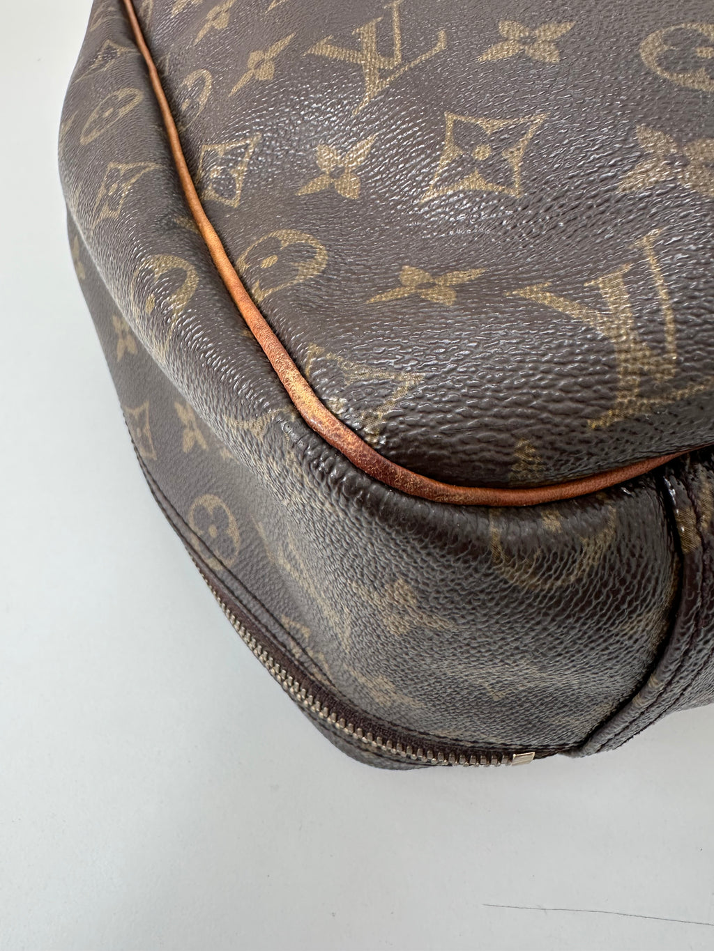 Louis Vuitton Excursion