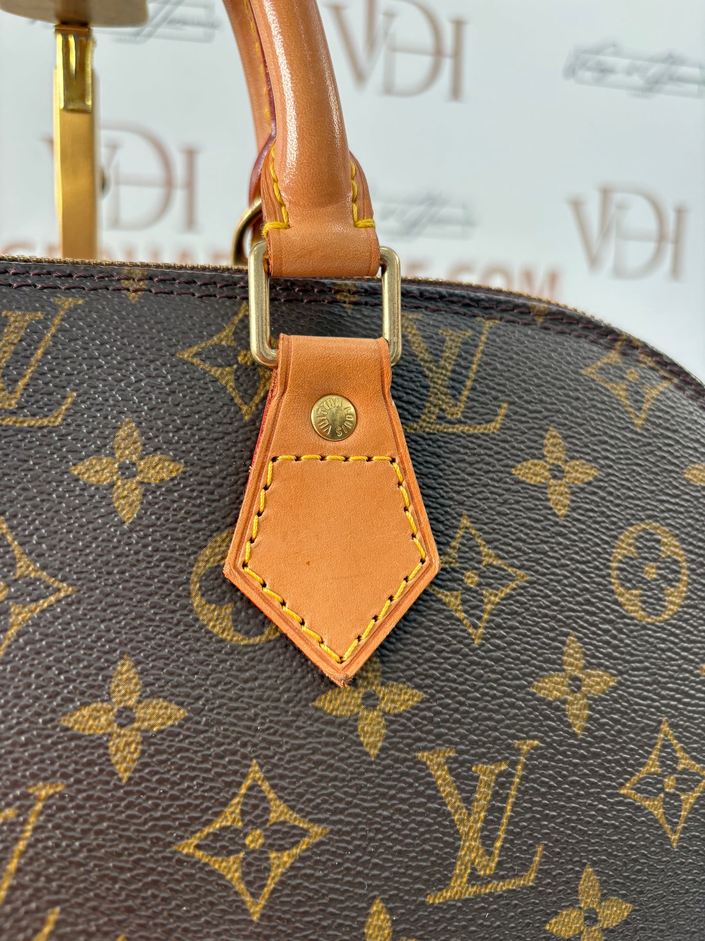 018841 - Louis Vuitton Alma