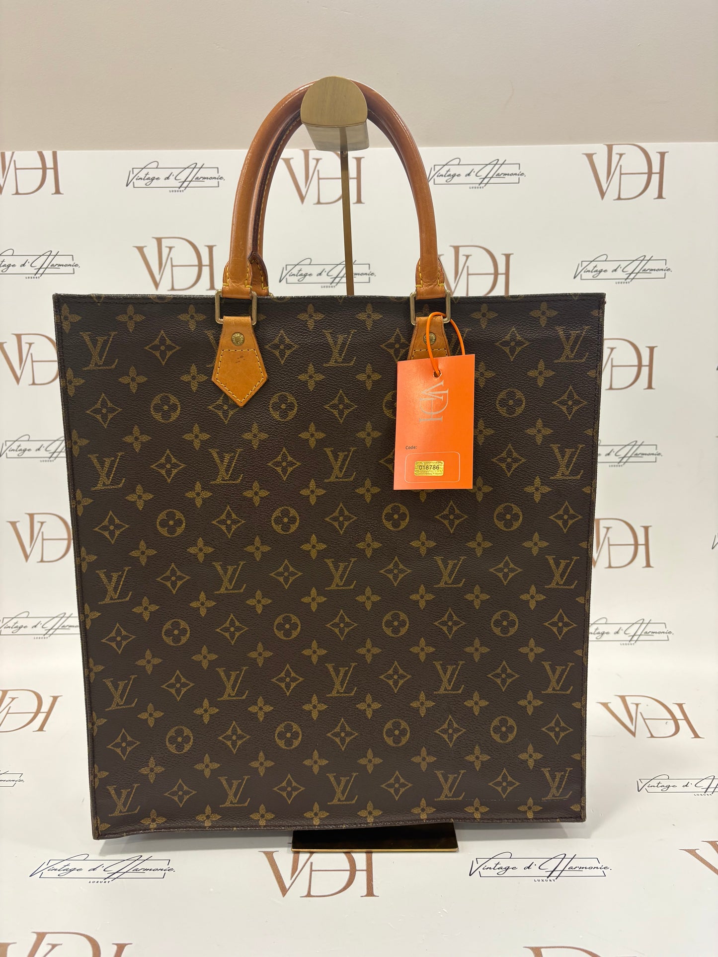 018786 - Louis Vuitton Sac Plat
