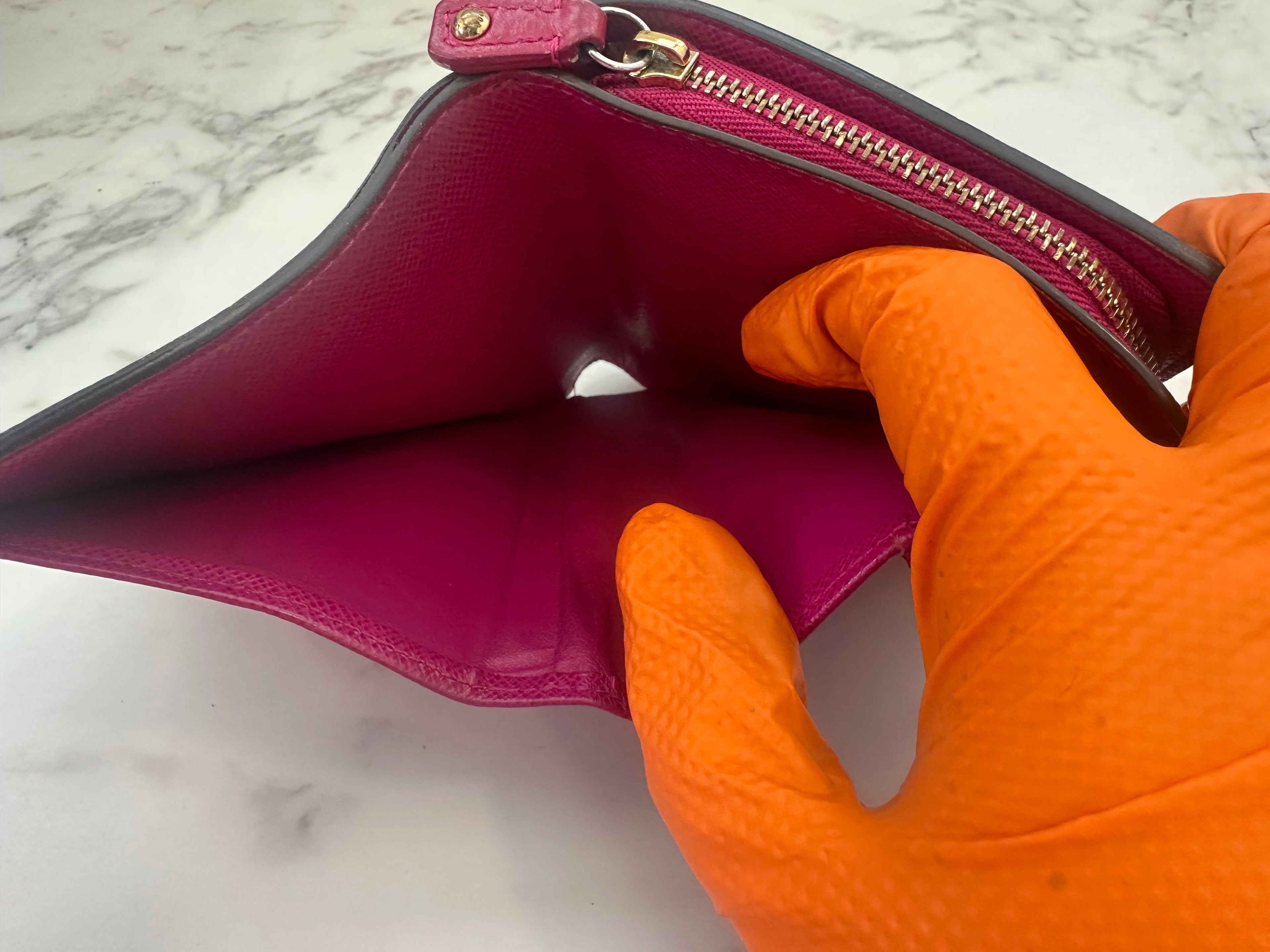 Louis Vuitton Conpact Zip Perfo